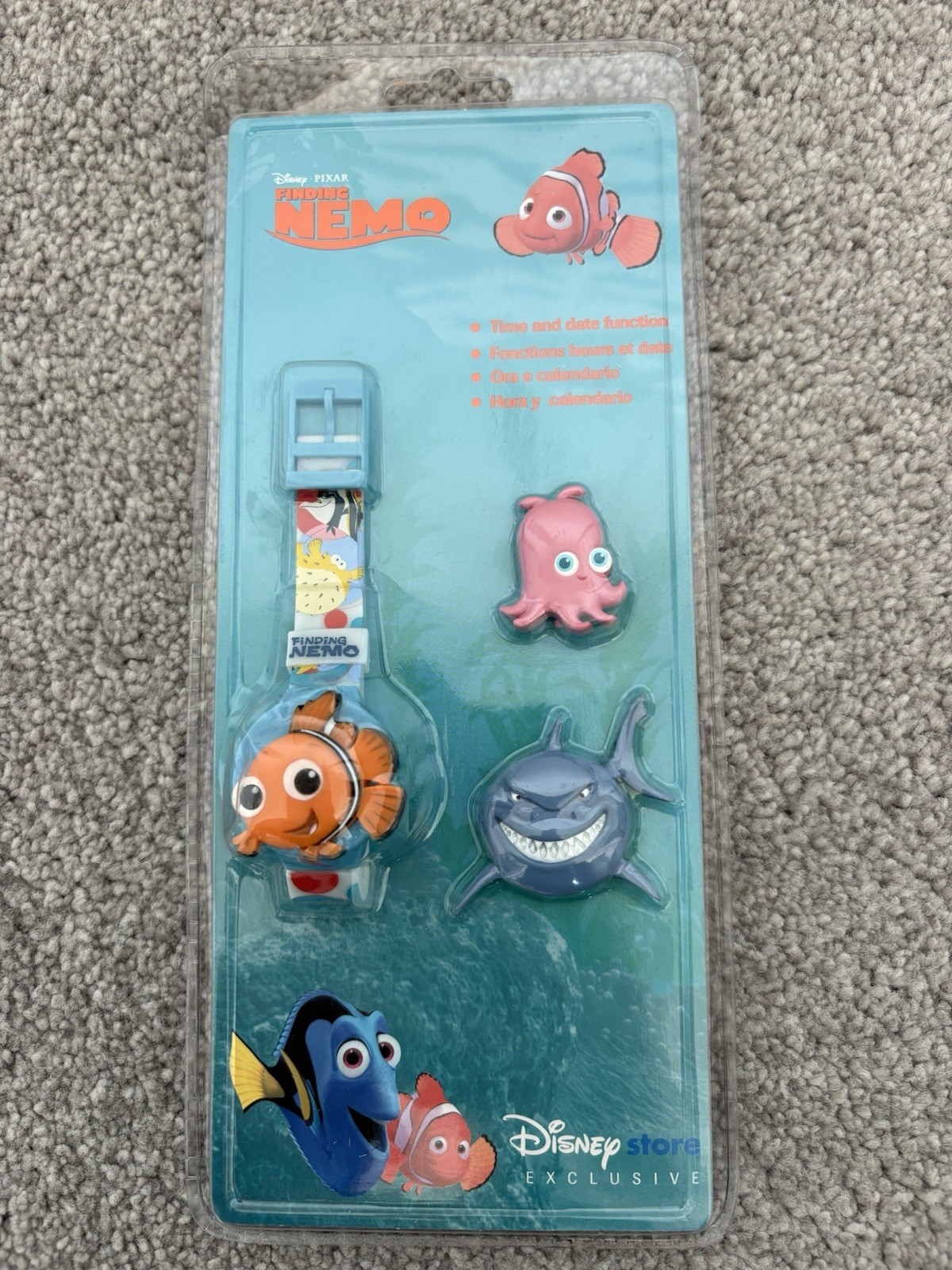 Vey RARE Vintage Disney Store Exclusive Finding Nemo Digital Watch Set