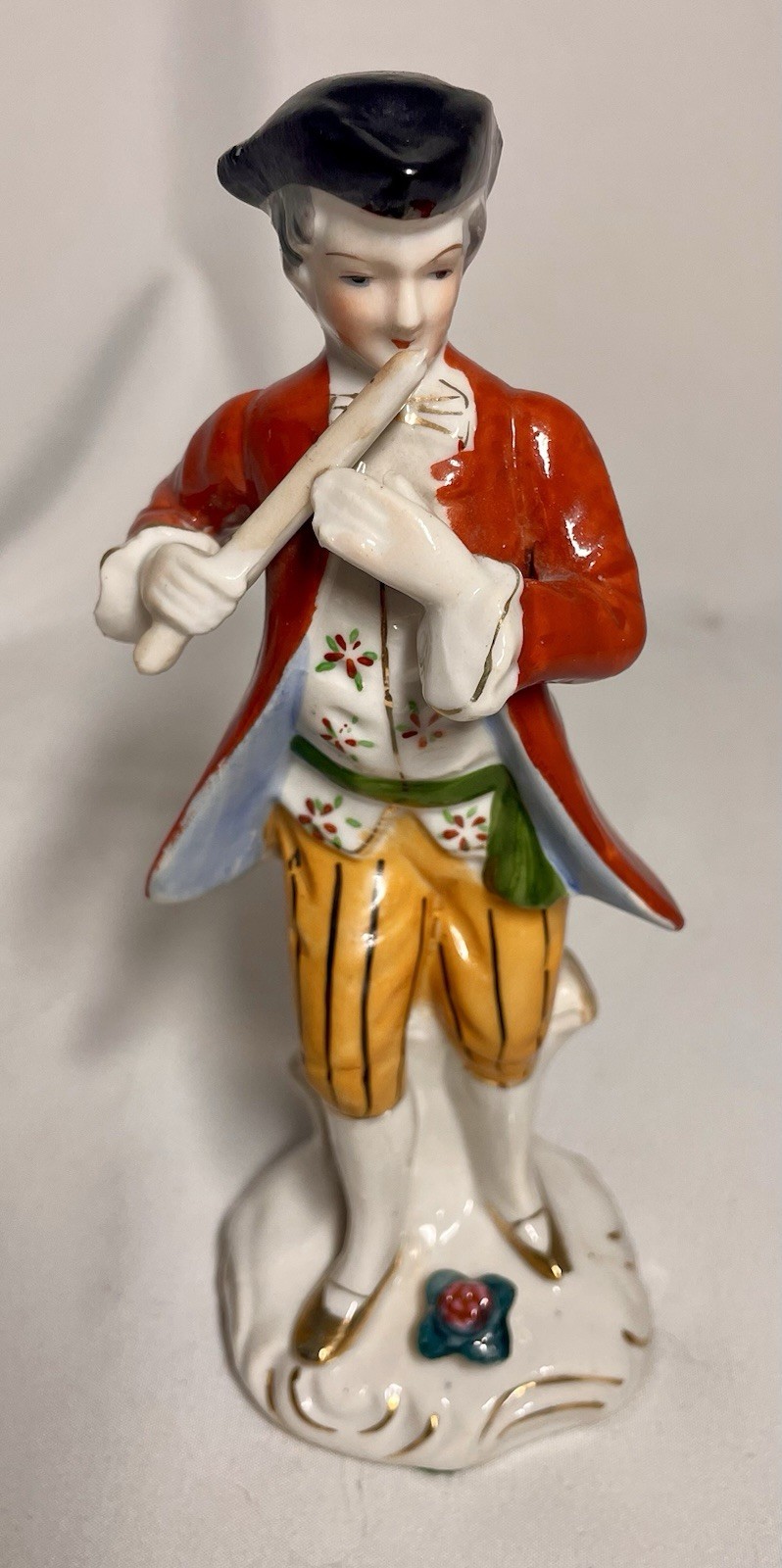 Porcelain Colonial Man Playing Flute 7 in Made Handpainted Occupied Japan c.1945 Porcelain Colonial Man Playing Flute 7 in Made Handpainted Occupied Japan c.1945