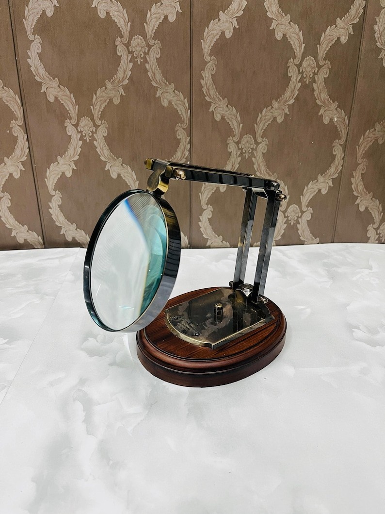 Vintage Nautical Brass Magnifying Glass W/Wood Base Solid Brass Magnifying Glass