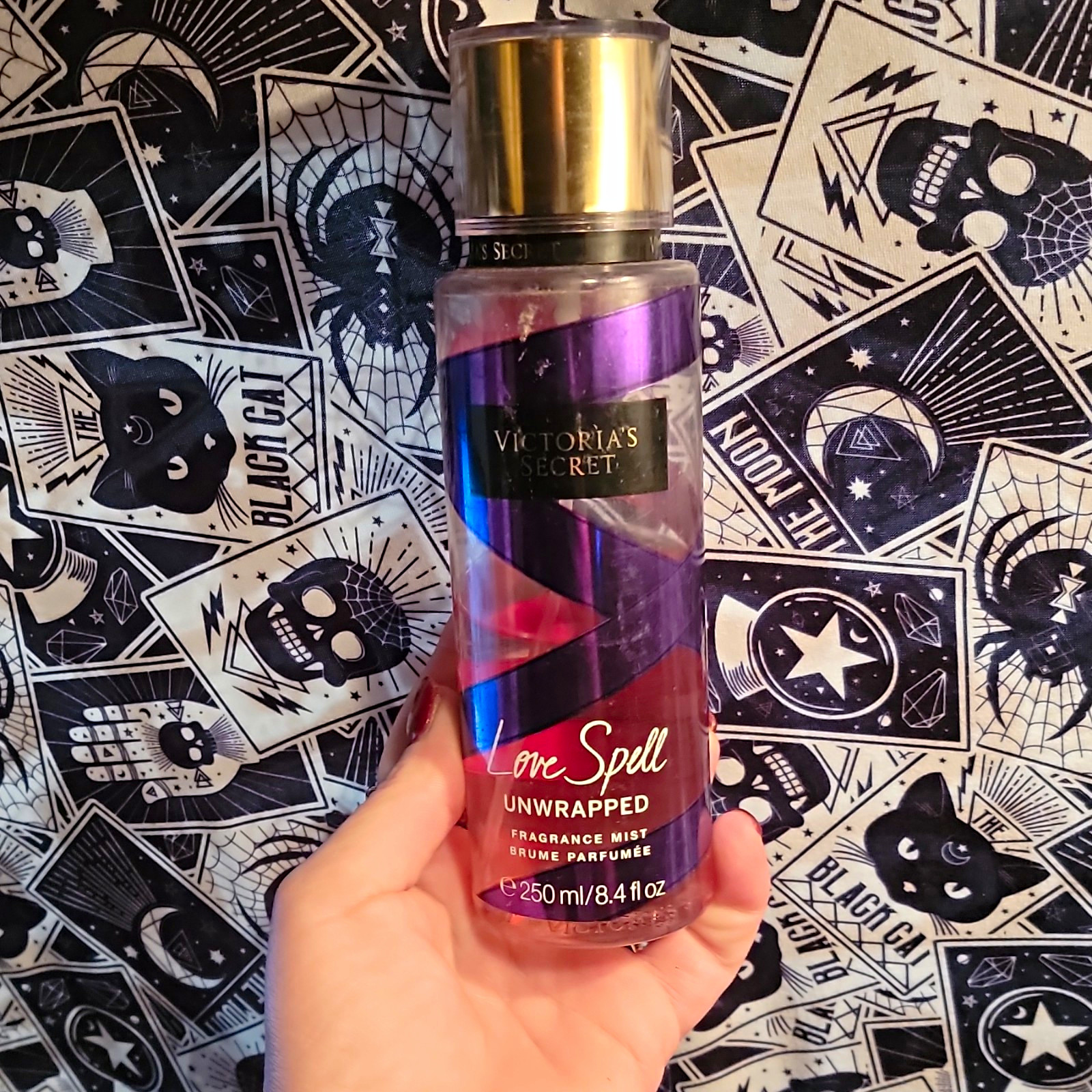 DISCONTINUED / RARE Victoria\'s Secret Love Spell Unwrapped Fragrance Mist 8.4 DISCONTINUED / RARE Victoria\'s Secret Love Spell Unwrapped Fragrance Mist 8.4