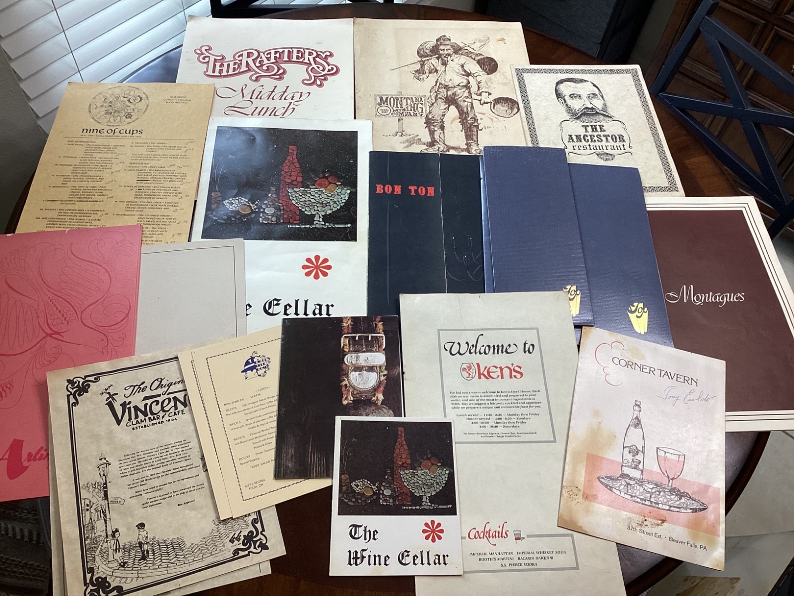 Vintage Restaurant Menu's Collection of 16 Used Fine Dining, Steakhouse, Cafe Vintage Restaurant Menu's Collection of 16 Used Fine Dining, Steakhouse, Cafe