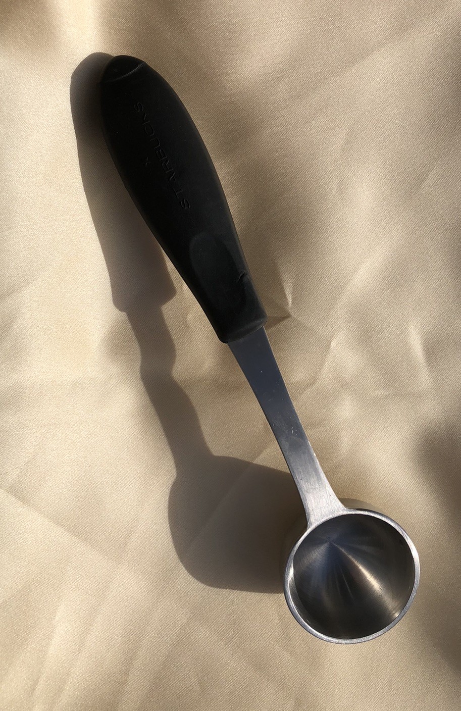 Vintage Starbucks Coffee Espresso Metal Scoop 2 Tbsp 10g Heavy Rubber Handle Vintage Starbucks Coffee Espresso Metal Scoop 2 Tbsp 10g Heavy Rubber Handle