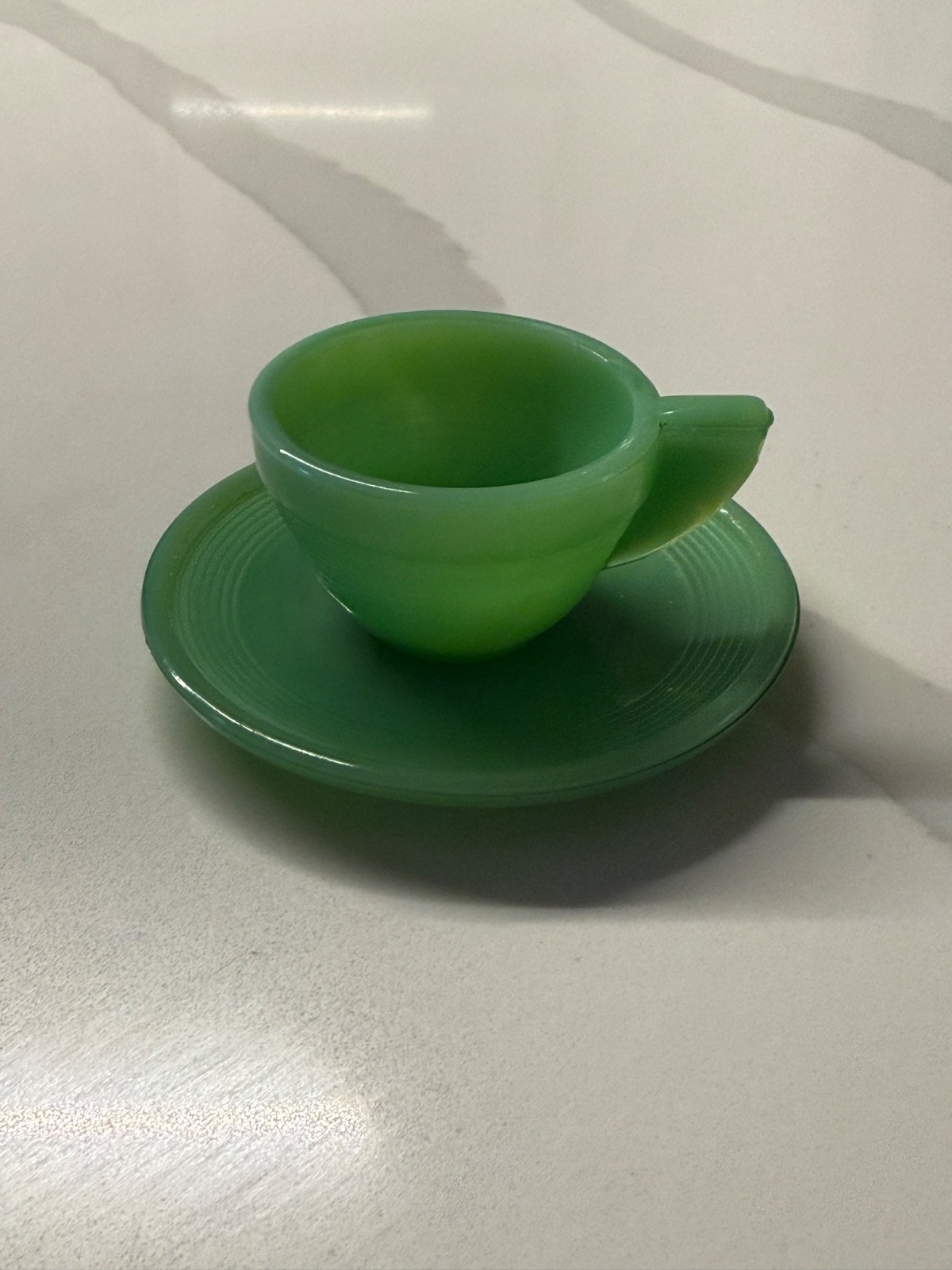 Vintage Green Miniature Akro Agate Jade Round Cup and Saucer Child\'s Toy