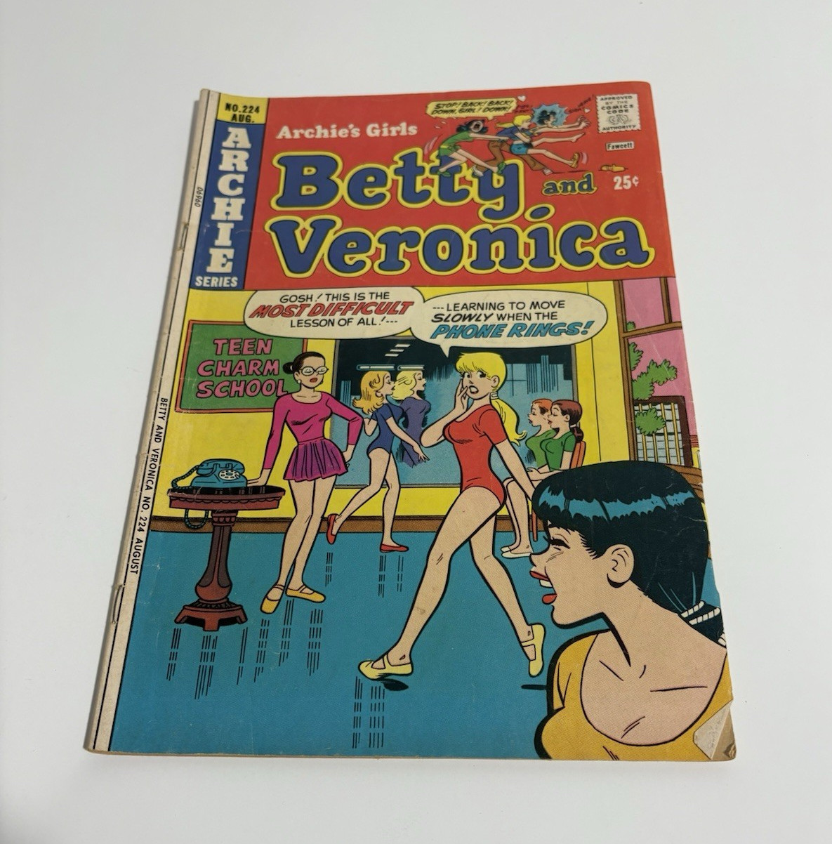 Archie Comics Betty and Veronica #224 (August 1968) Frank Doyle Betty/Veronica
