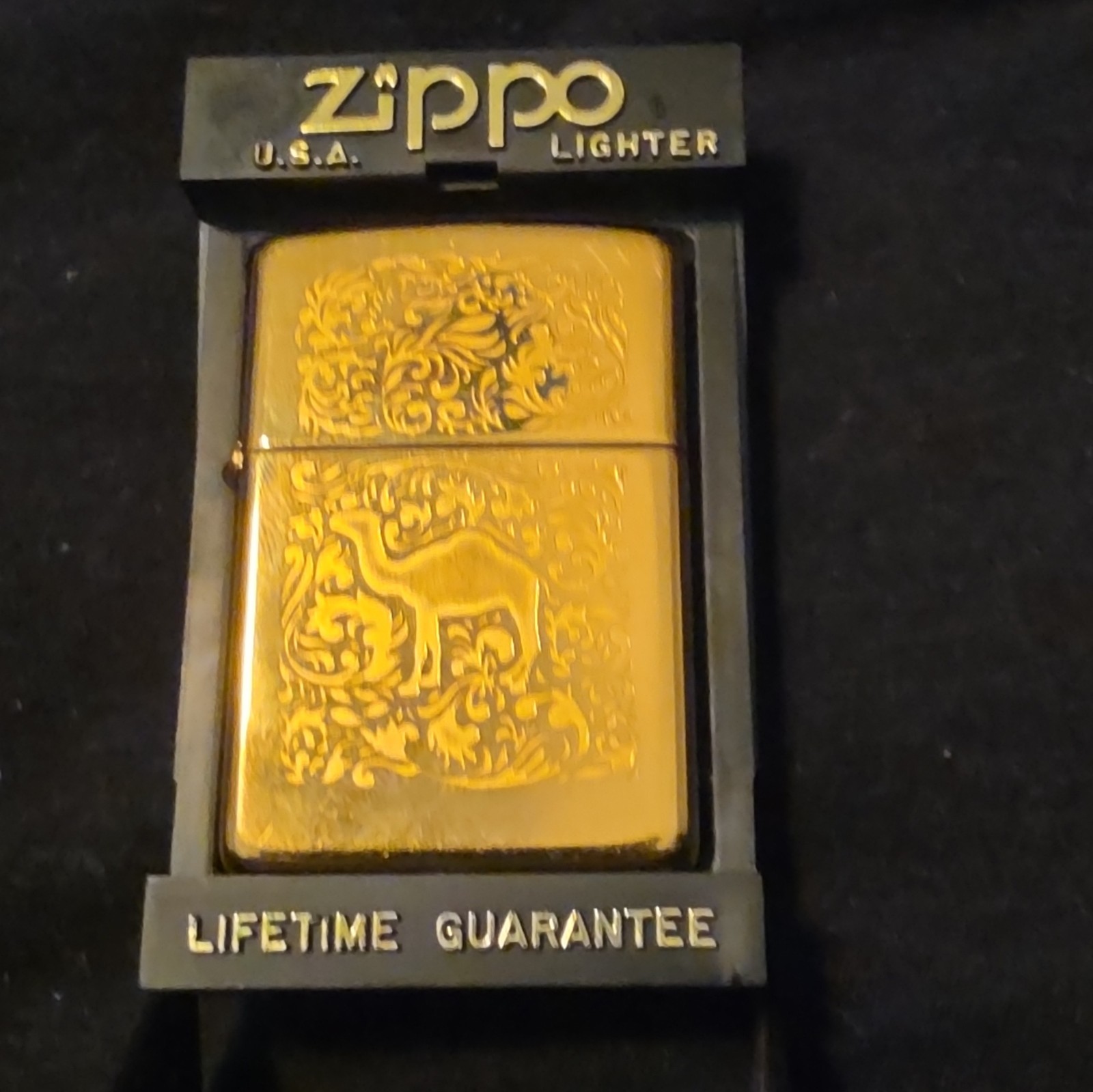 Vintage 1996 24k Gold Plated Camel Engraved Zippo In Excellent Condition Vintage 1996 24k Gold Plated Camel Engraved Zippo In Excellent Condition