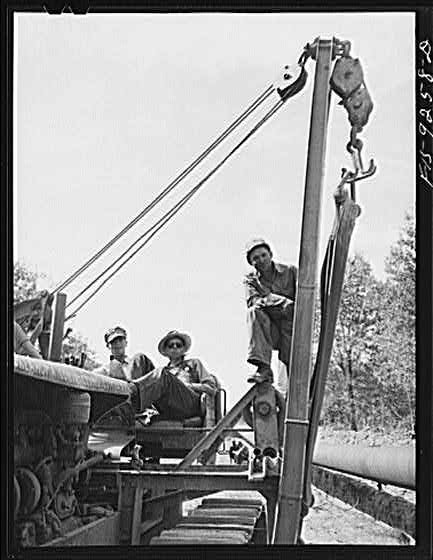 Photo:Little Rock Arkansas 1940s War Emergency Pipeline Workers Excavator