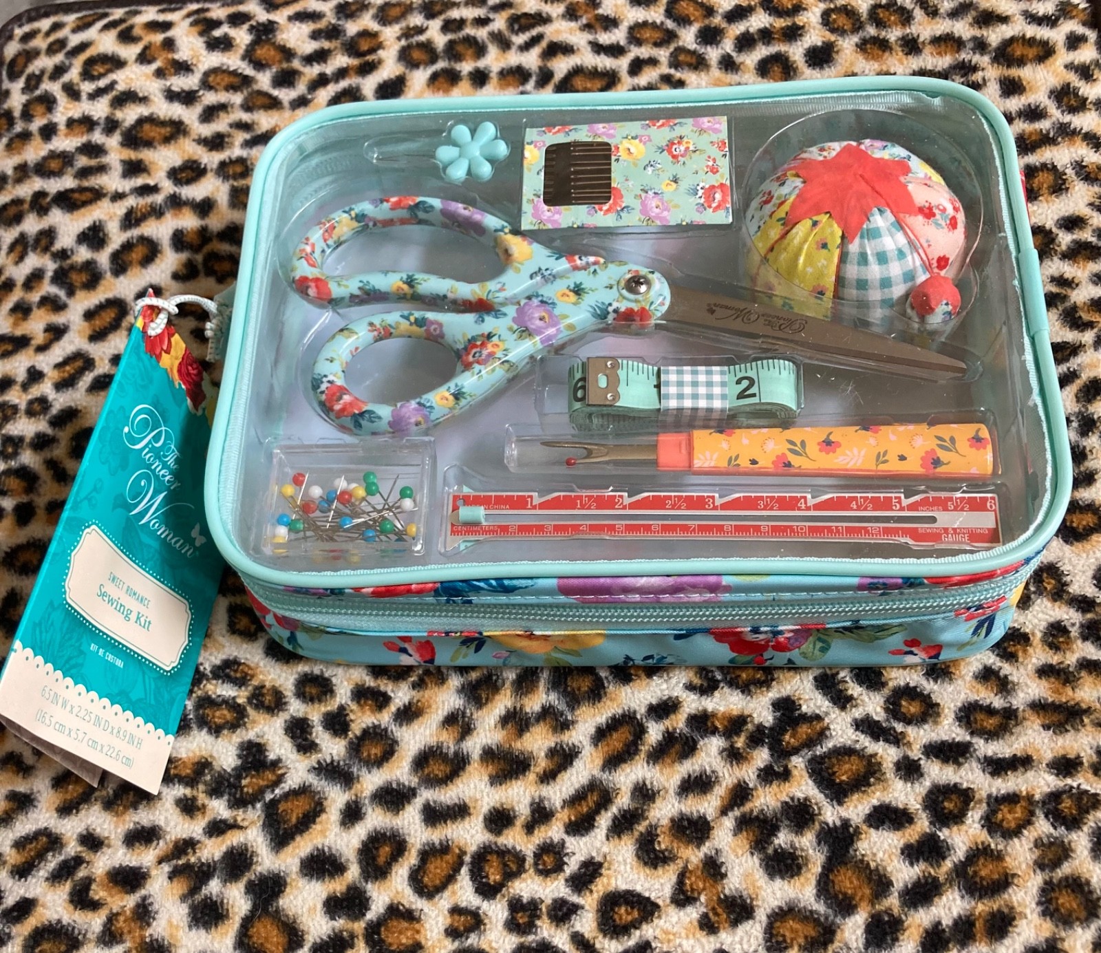 GIFT under $20 NEW PIONEER WOMAN 9 pc SEWING KIT Floral Zip Case Secret Sister