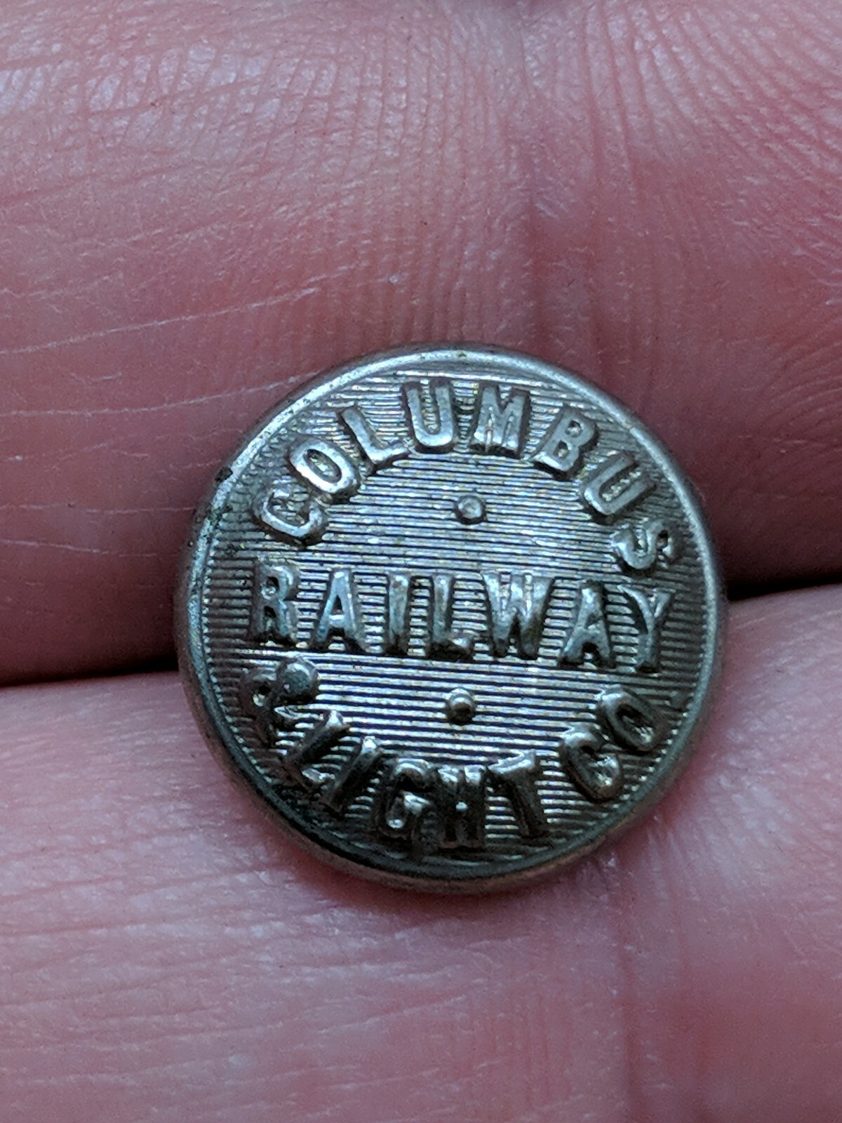 SMALL- VINTAGE ANTIQUE COLUMBUS RAILWAY & LIGHT CO M.C. LILLEY BUTTON