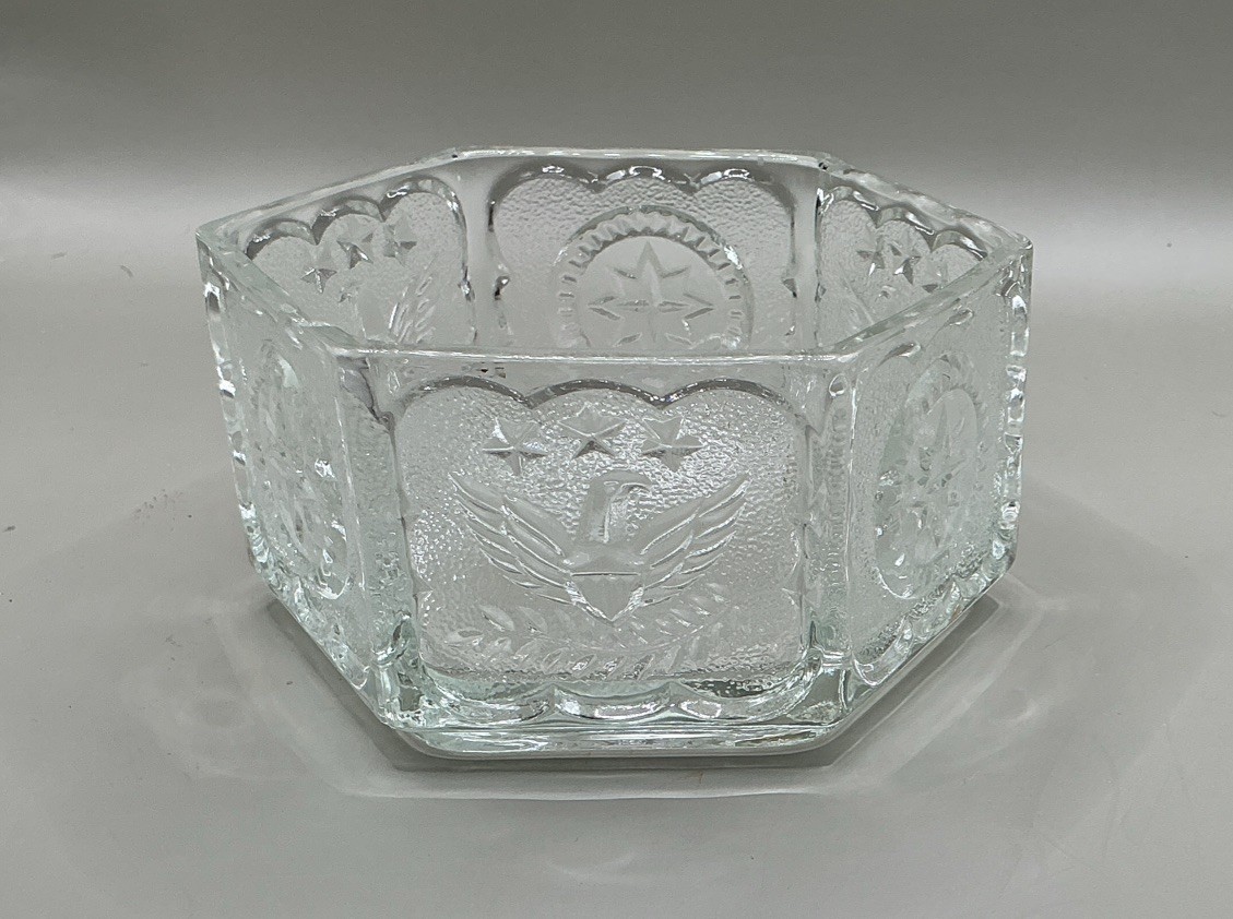 Vtg Glass Tiara \ Vtg Glass Tiara \