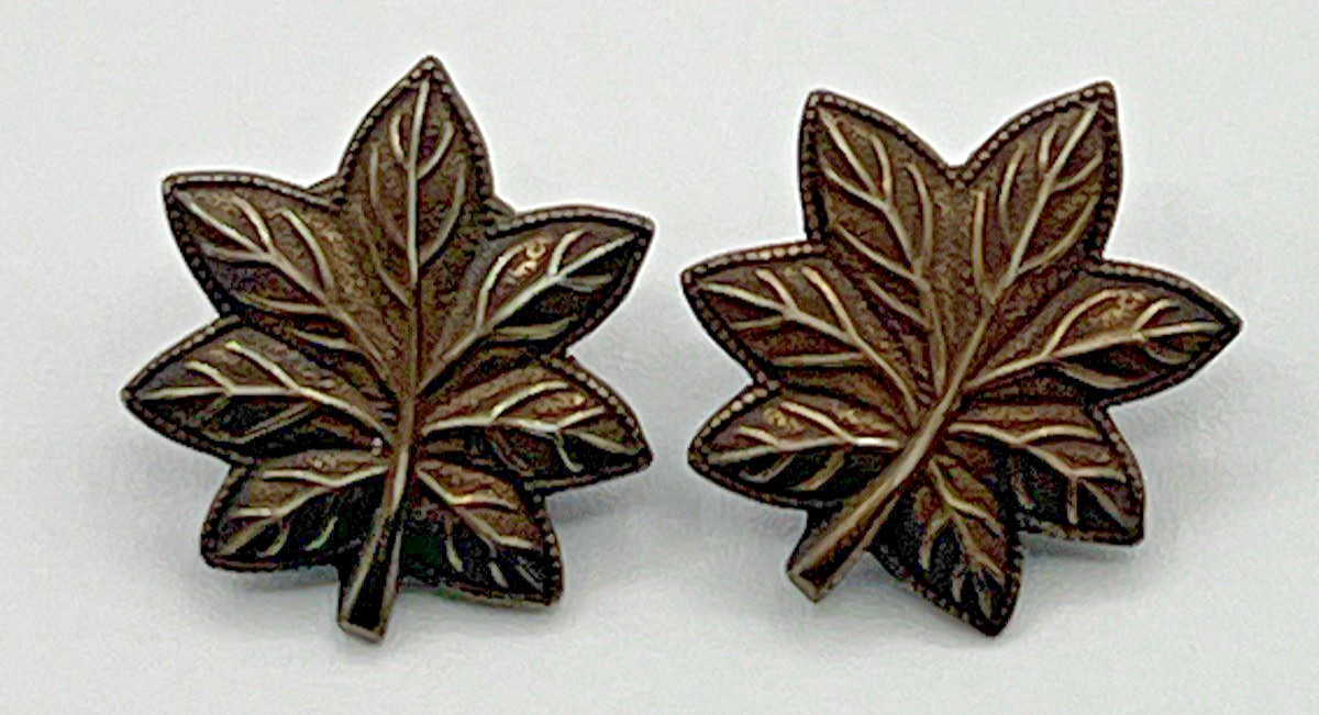 WWII VANGUARD NY STERLING SILVER U.S. MILTARY LT. COLONEL RANK INSIGNIA PAIR