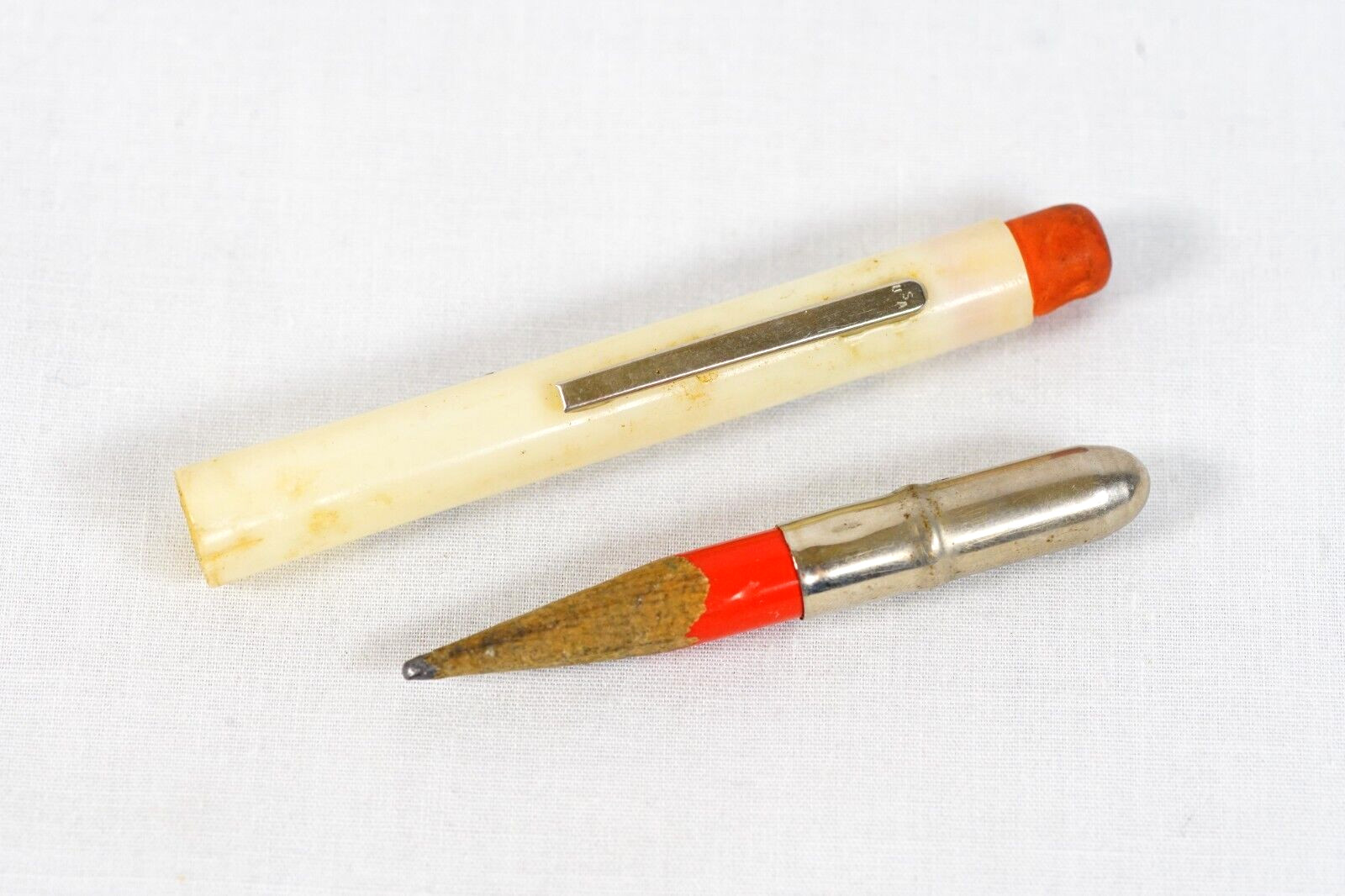 Vintage Youngs Livestock Nutritional Services Advertising Bullet Pencil