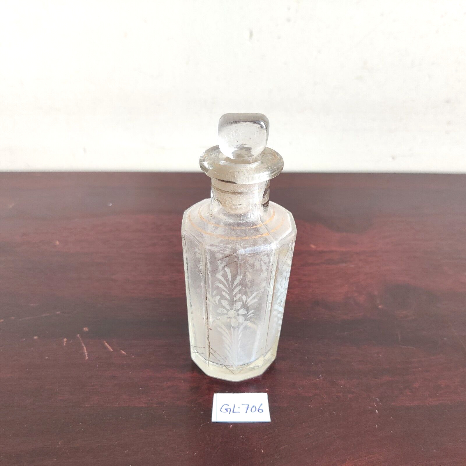 Vintage Clear Glass Floral Perfume Bottle Decorative Glassware Collectible GL706