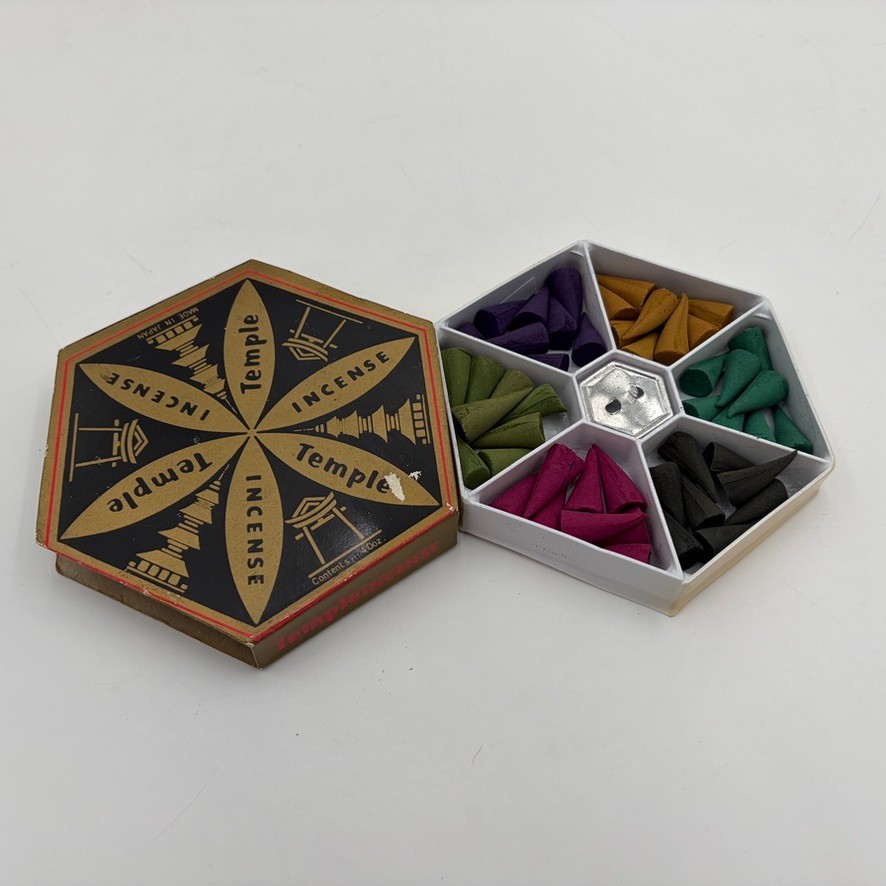 48 Piece Vintage 1960\'s Oriental Temple Incense New NOS MCM Hippy 6 Scents