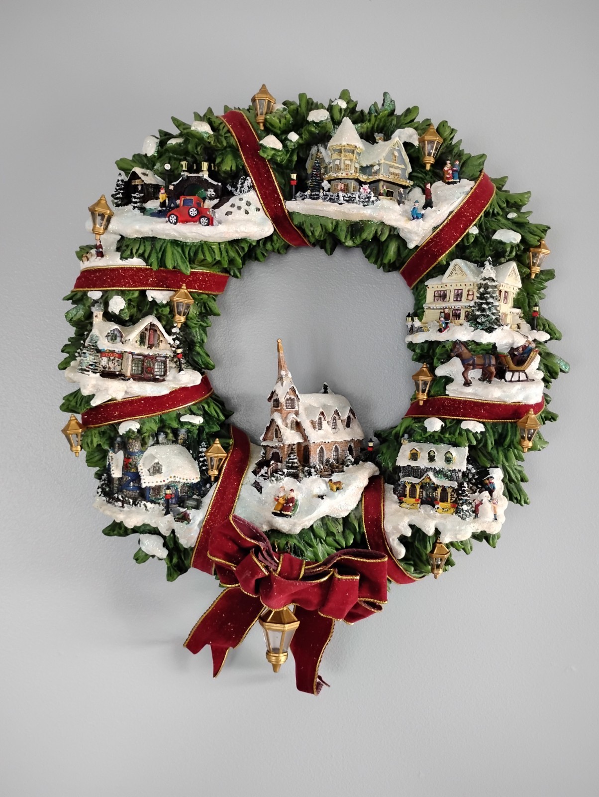 VTG Hamilton Collection Thomas Kinkade Lighted Christmas Village Wreath WORKS VTG Hamilton Collection Thomas Kinkade Lighted Christmas Village Wreath WORKS