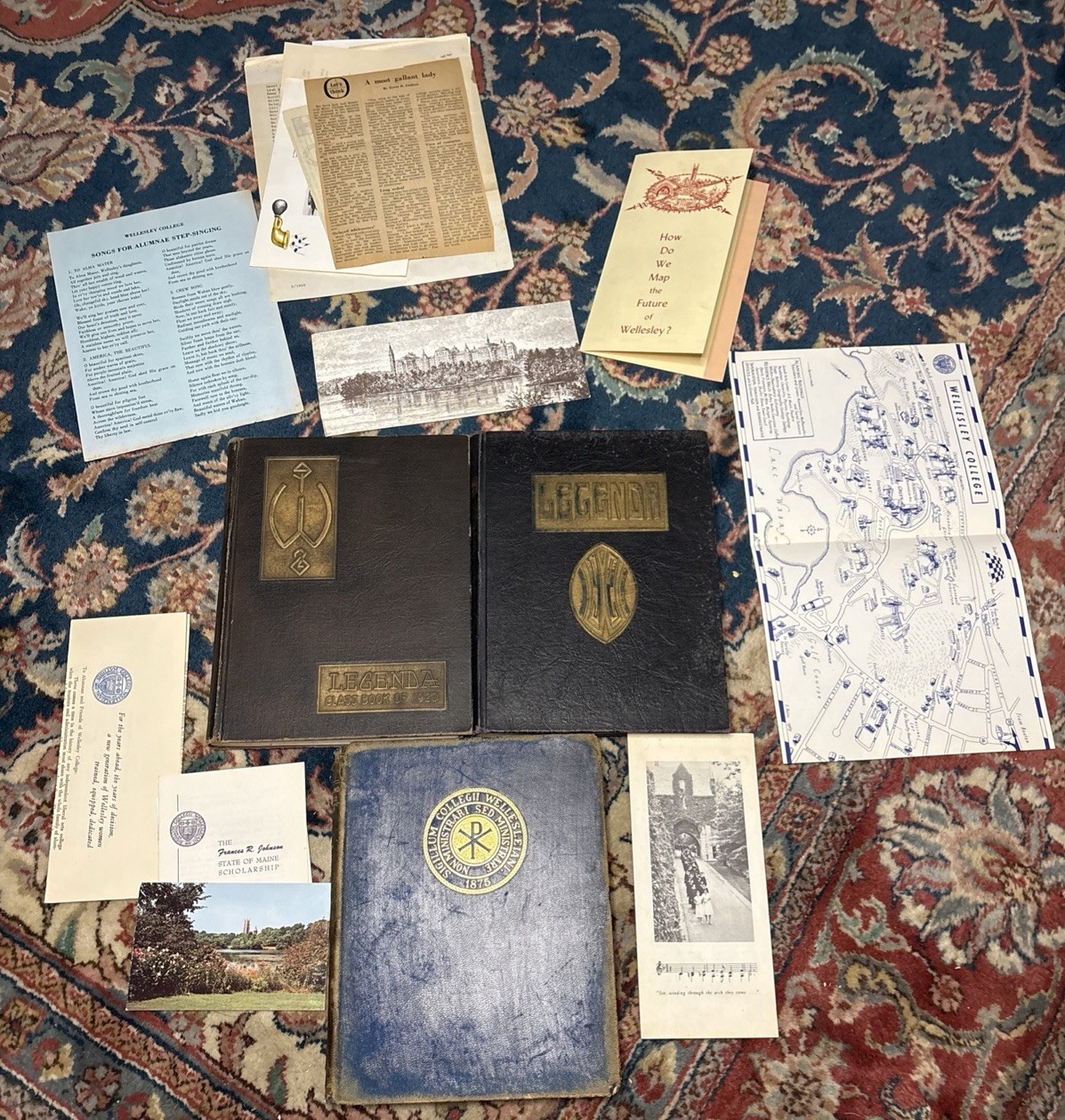 Wellesley College Legenda 1920 1921 1922 Yearbook Wellsley Massachusetts Extras