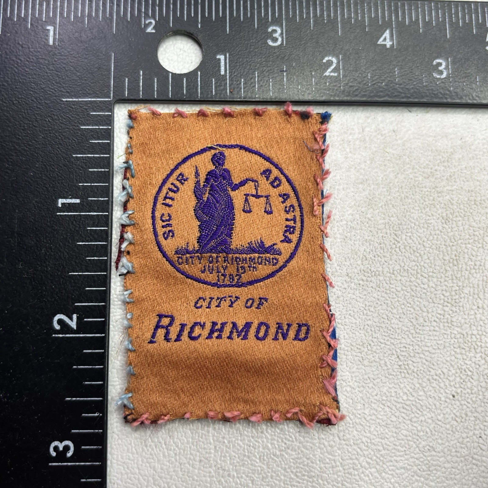 Vtg c 1910s CITY OF RICHMOND Egyptienne Luxury Cigarette Silk 592T