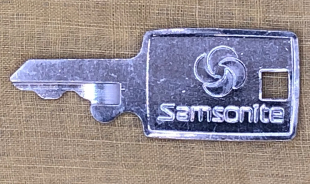 KEY : SAMSONITE LUGGAGE KEY # 170S /  170 S VINTAGE circa 1960 - 1979