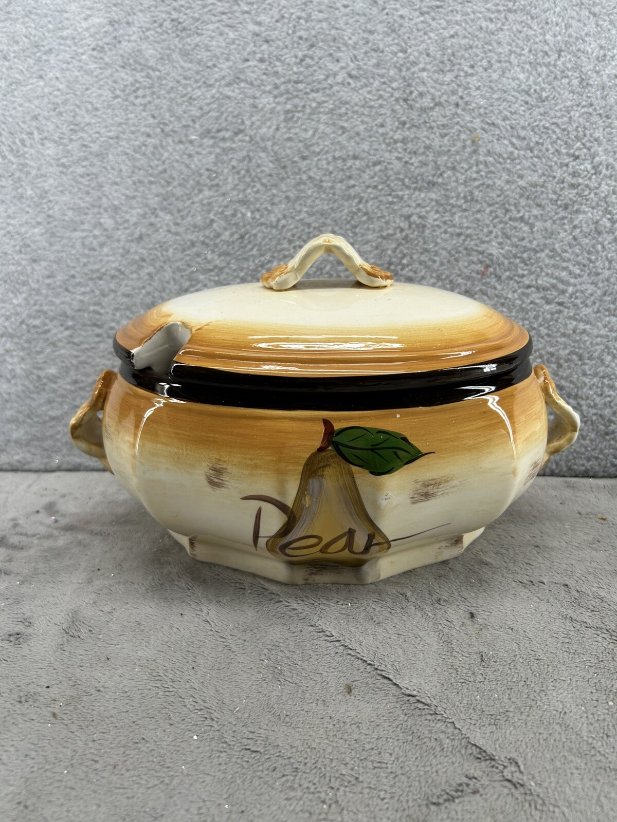 Rustic Soup Gravy Tureen and Lid Tan with Plum & Pear - No Ladle Rustic Soup Gravy Tureen and Lid Tan with Plum & Pear - No Ladle