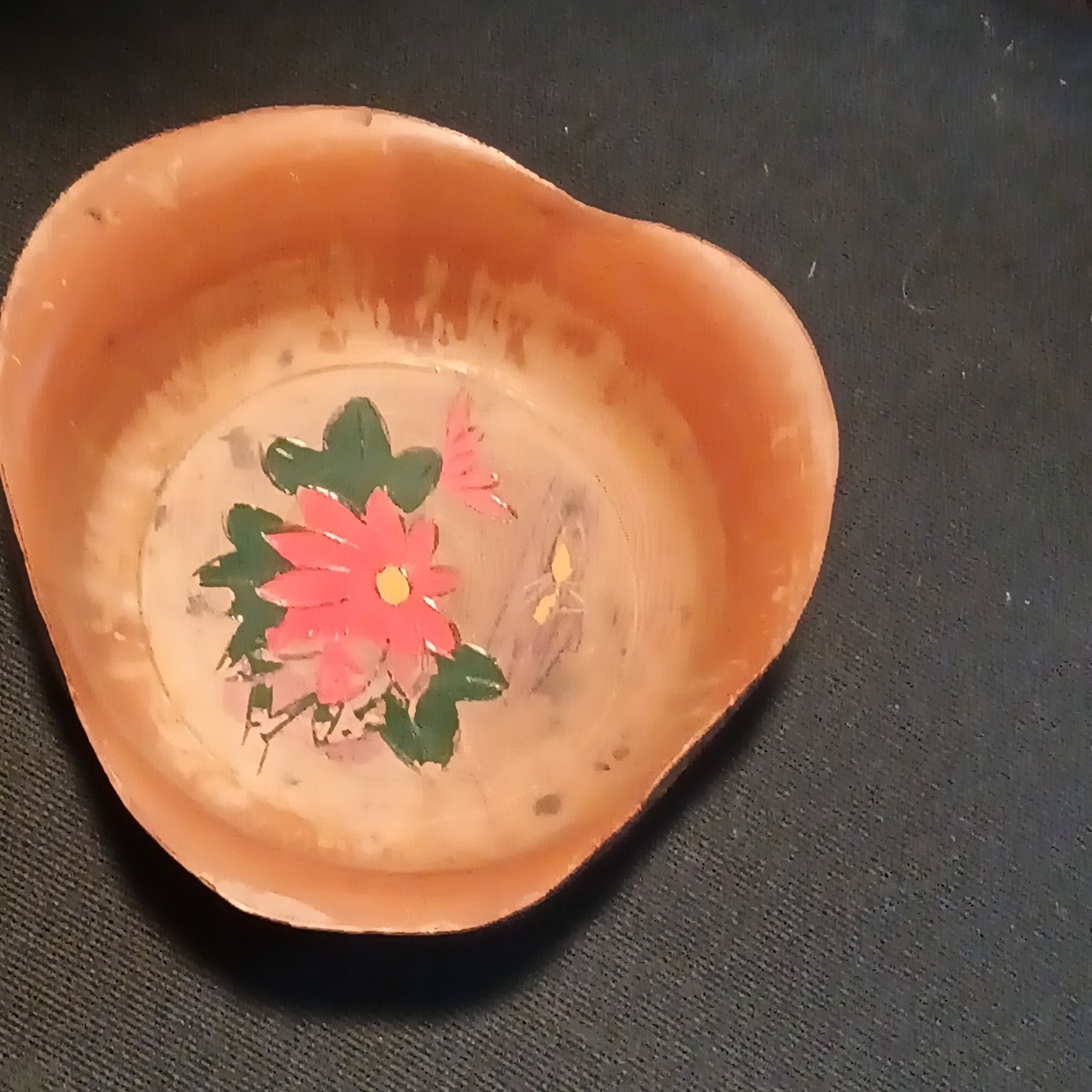 Vintage Stangl Magnolia Pattern Tri-Corner Bowl Vintage Stangl Magnolia Pattern Tri-Corner Bowl