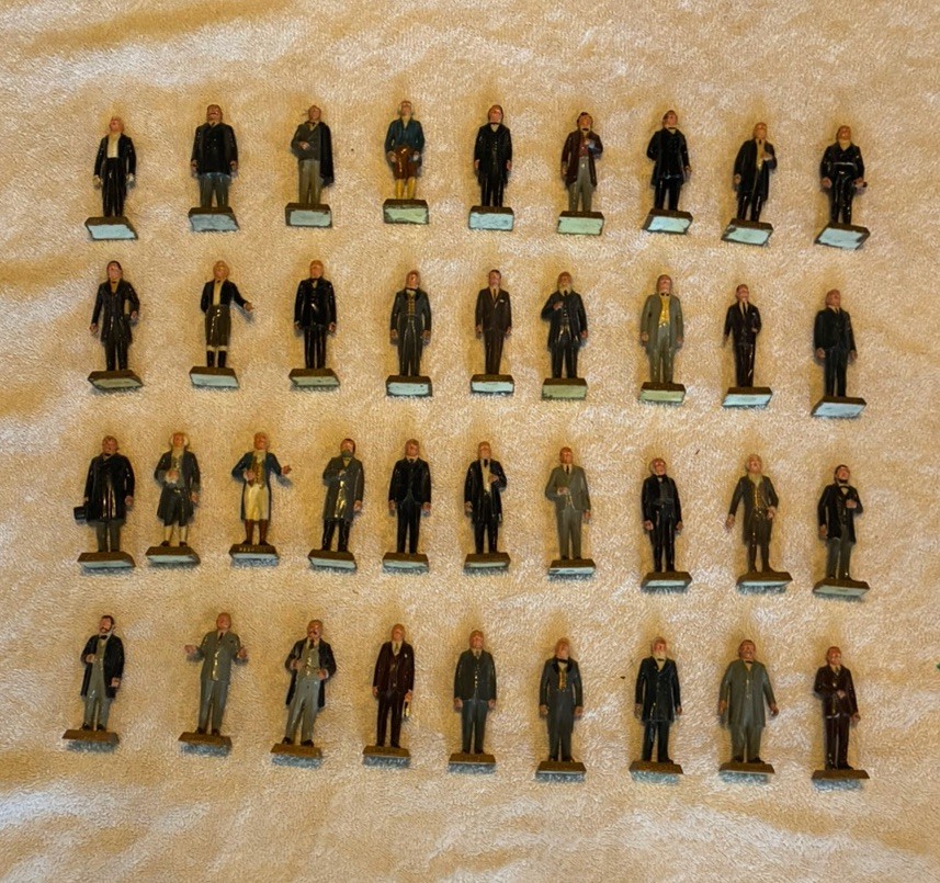 VINTAGE 1960s MARX US PRESIDENTS LOT OF 36 FIGURES