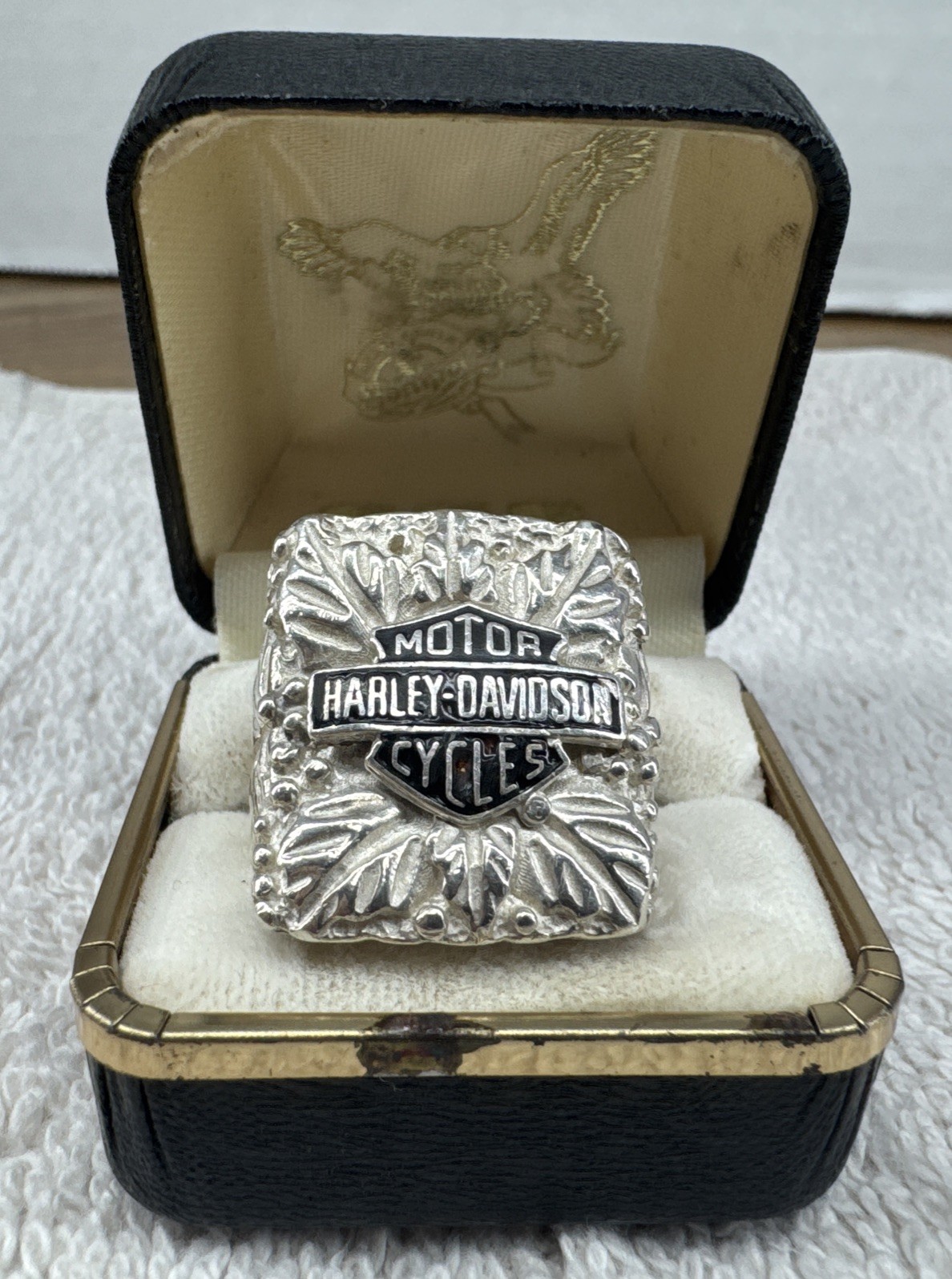 ✨VINTAGE RARE BLACK HILLS STAMPER HARLEY DAVIDSON STERLING SILVER RING 9.25✨