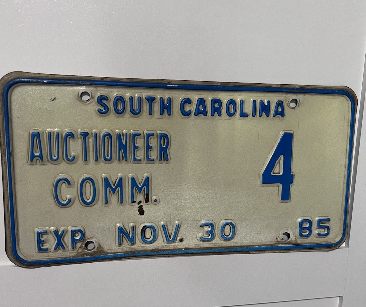 Vintage South Carolina Auctioneer Commission 1985 License Plate Vintage South Carolina Auctioneer Commission 1985 License Plate
