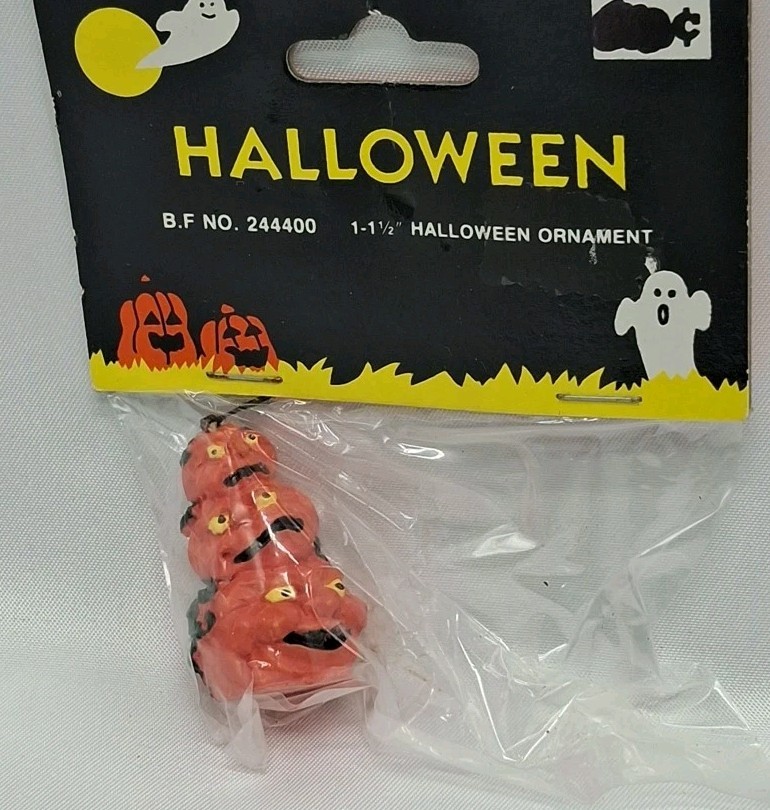 Vtg Ben Franklin NOS Halloween Miniature Ornament Creepy Stacked pumpkins 1.25