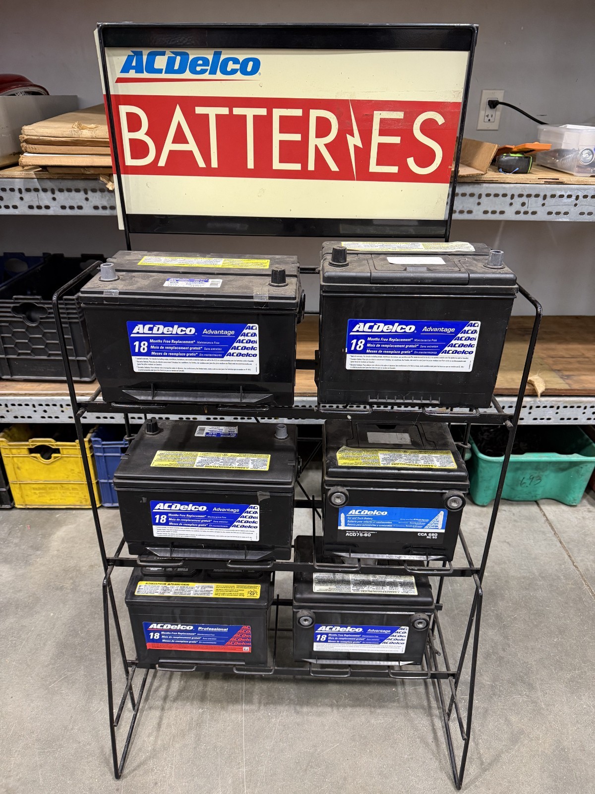 VINTAGE AC DELCO BATTERY DISPLAY RACK  - 6 PLASTIC AC DELCO DISPLAY BATTERIES