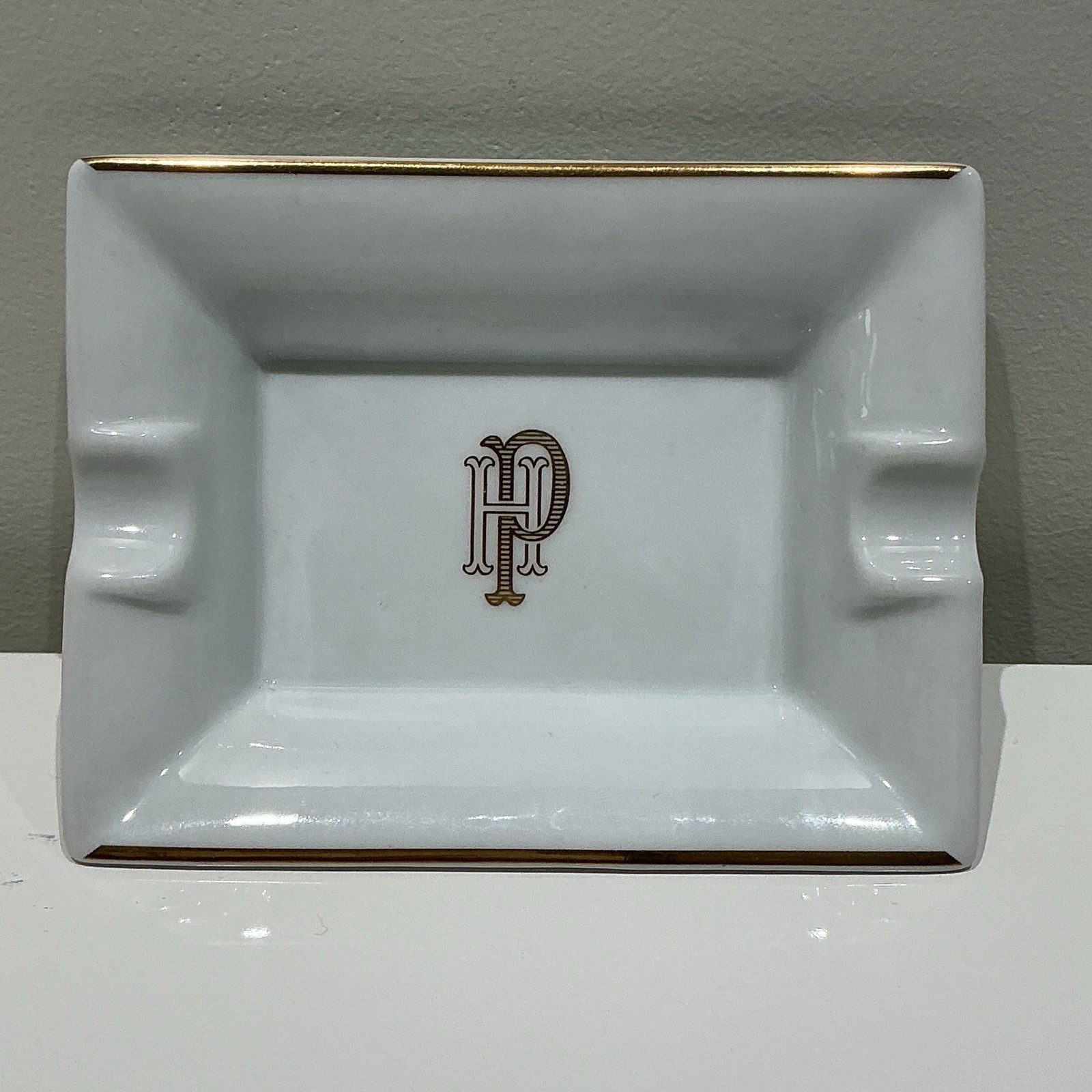 Manufacture de Monaco Hotel de Paris Monte-Carlo Porcelain Ashtray HP White/Gold