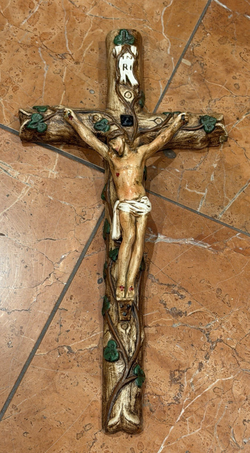 VINTAGE PLASTER OF PARIS SPIRITUAL CROSS JESUS TREE VINE WALL ART 12