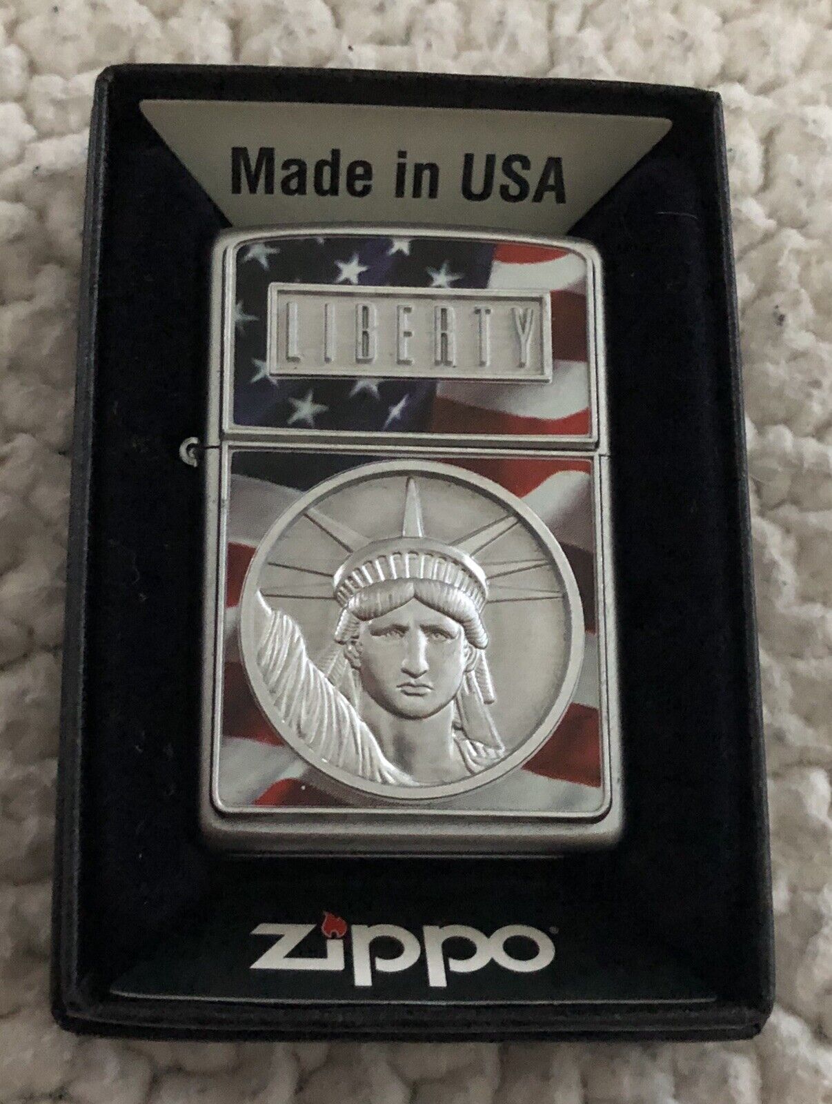 Zippo Lighter USA Statue Of Liberty Emblem 2005 Design