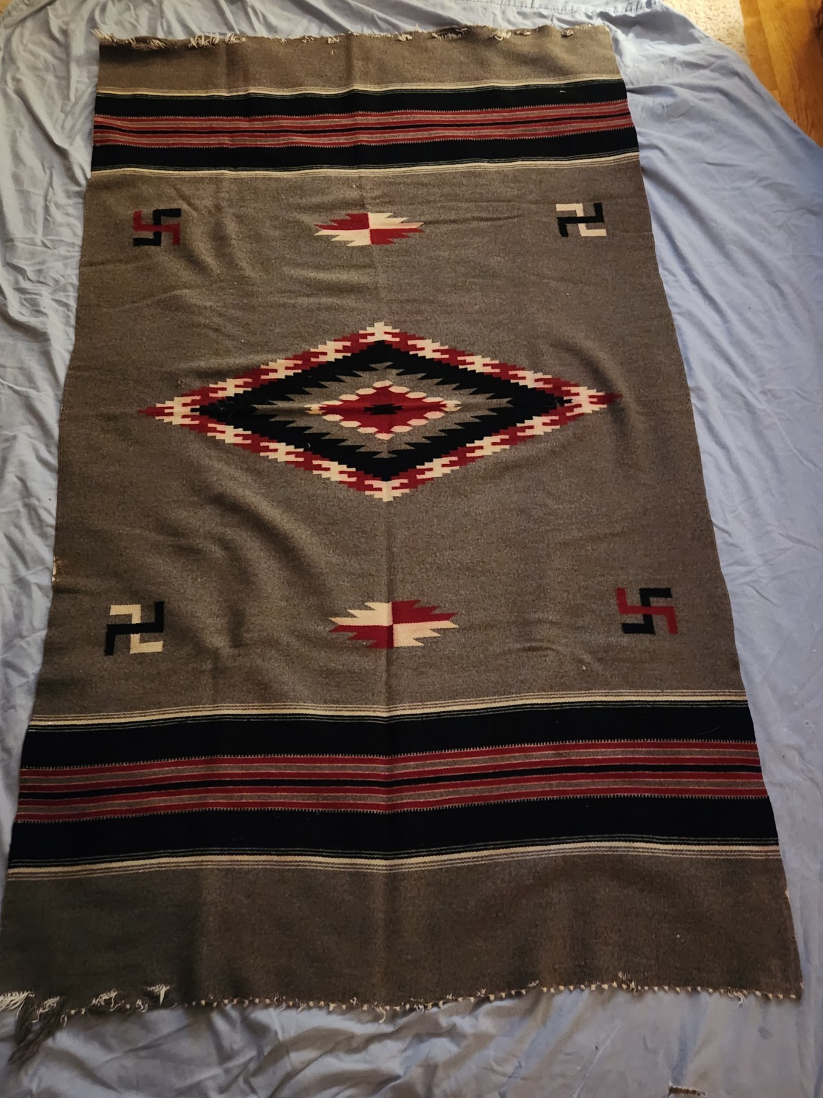 Rare Antique Navajo Santa Fe Rug w/ Whirling Log Designs 1930s measures 74