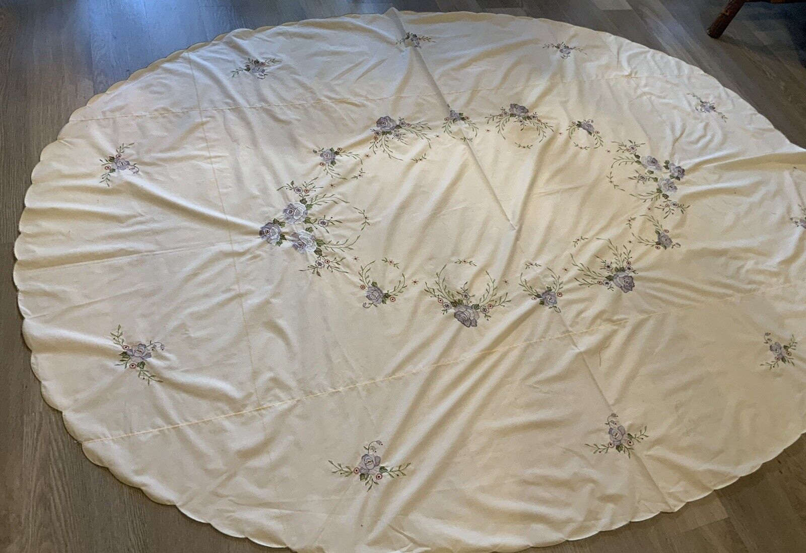 Vintage Oval Tablecloth, Flower & Leaf Embroidery, Antique White, Grey, Green