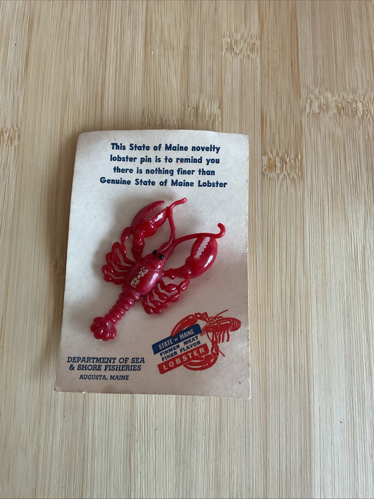 Vtg Maine Lobster Plastic Pin Tourist Souvenir Augusta NOS Mcm Red 2 5/8\