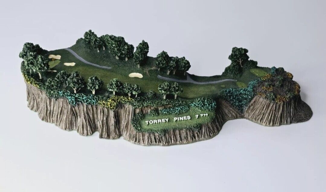 Danbury Mint - The 7th at Torrey Pines - Legendary Golf Holes