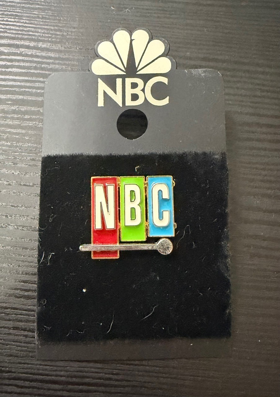 NBC 1953 Retro Logo Lapel Pin 1\