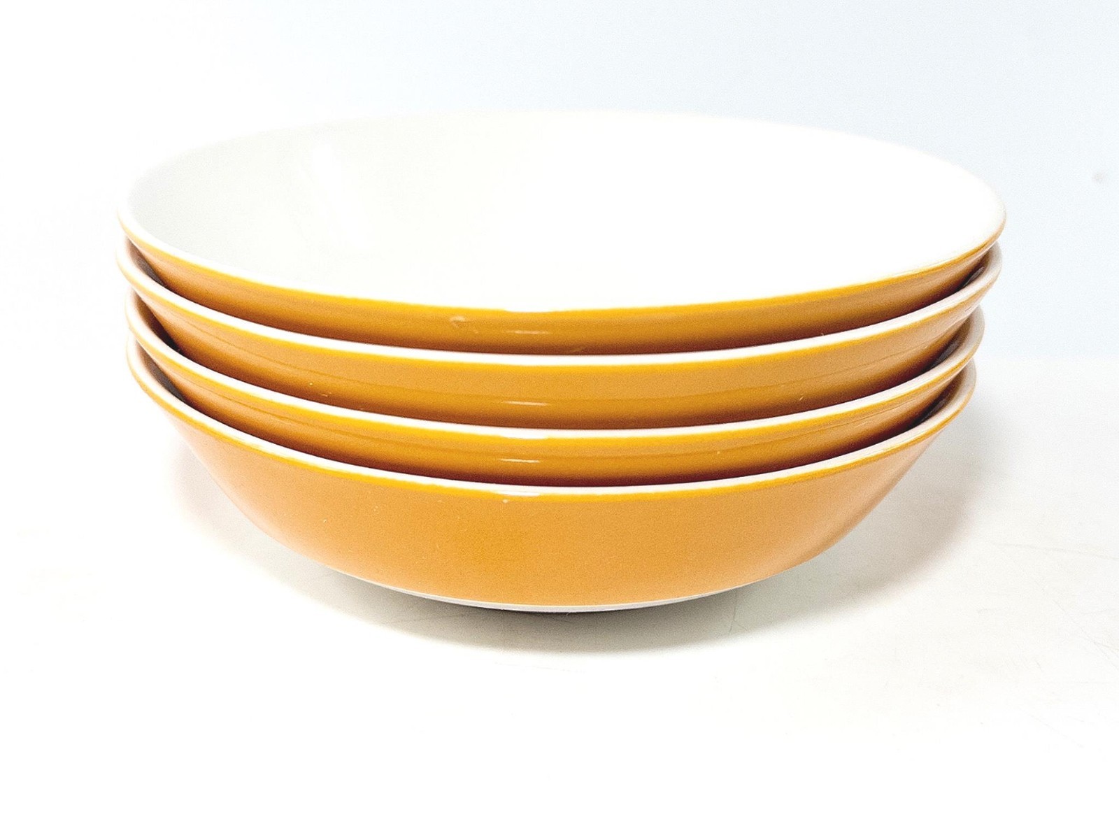 Mikasa Mediterrania D2200 Butterscotch/White Bowls 6.75