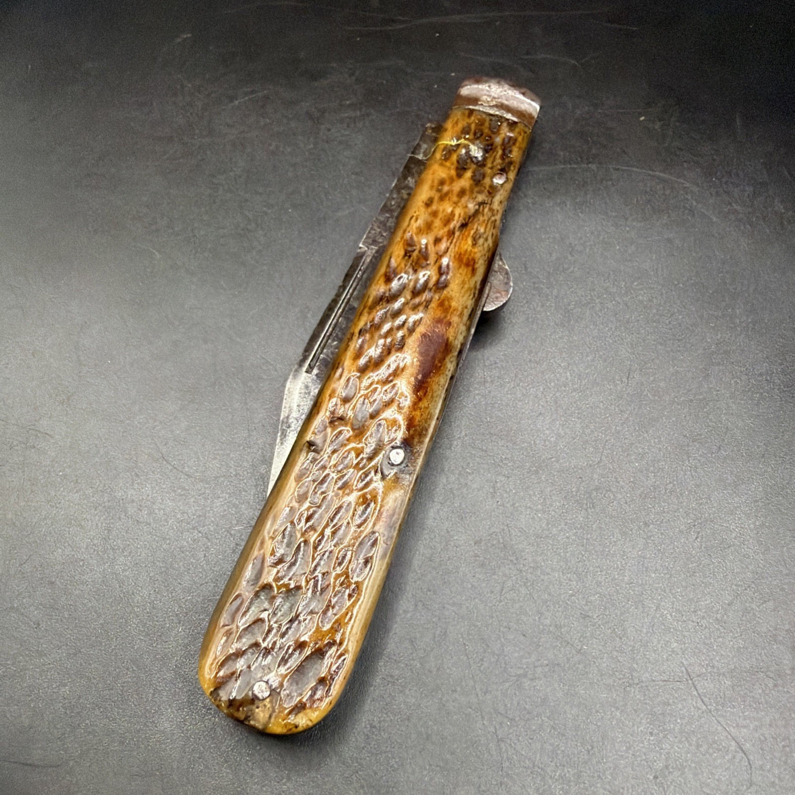 Antique White Hardware Co St Louis Jigged Bone 1 Blade Closed Lock Hunter Knife