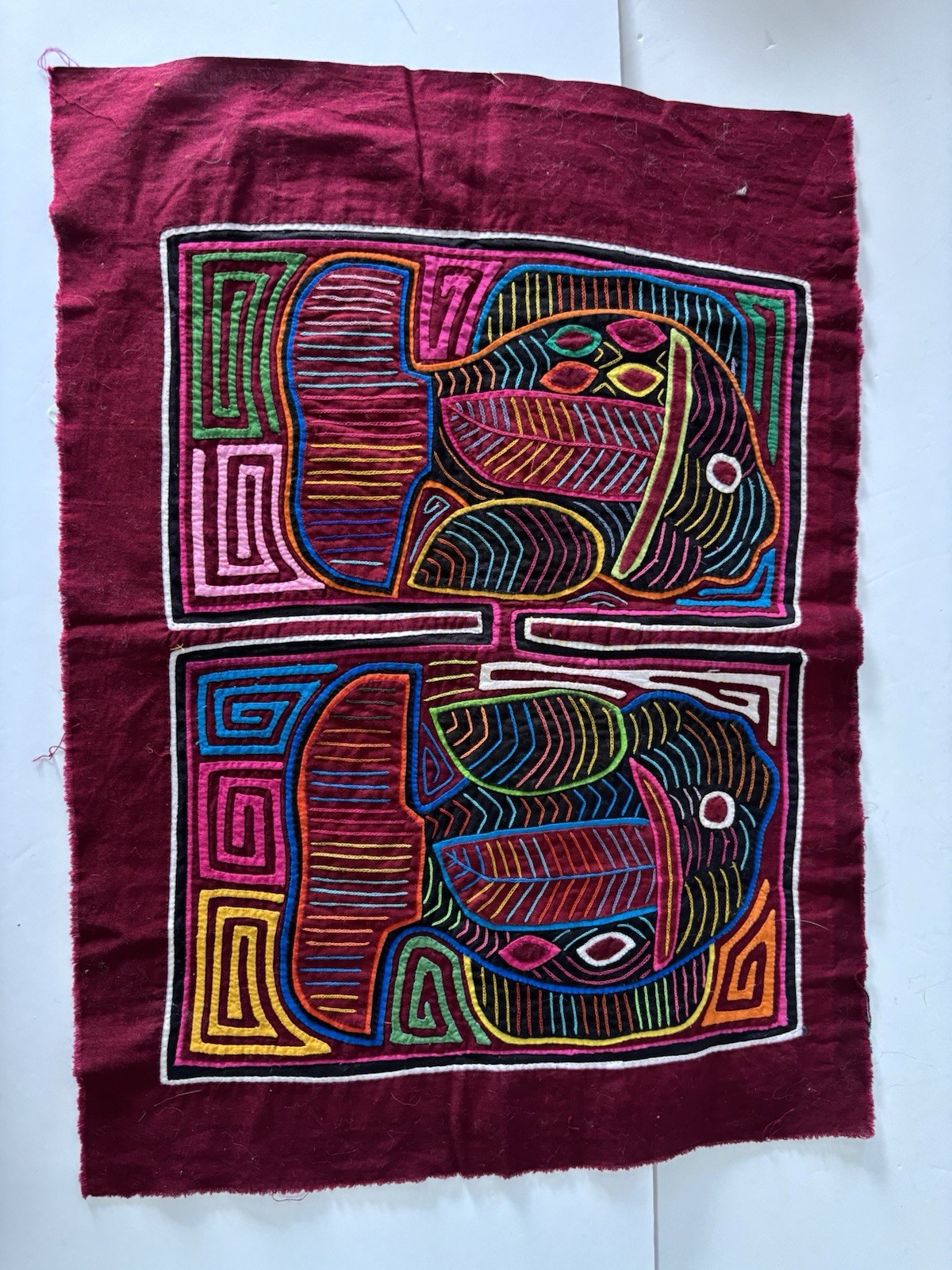 Authentic Vintage Kuna Mola Hand Stitched Textile Panama Twin Fish Design Panel