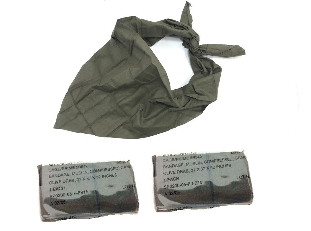 2 Muslin Compressed Triangular Bandages, Military First Aid (2 Bandages)