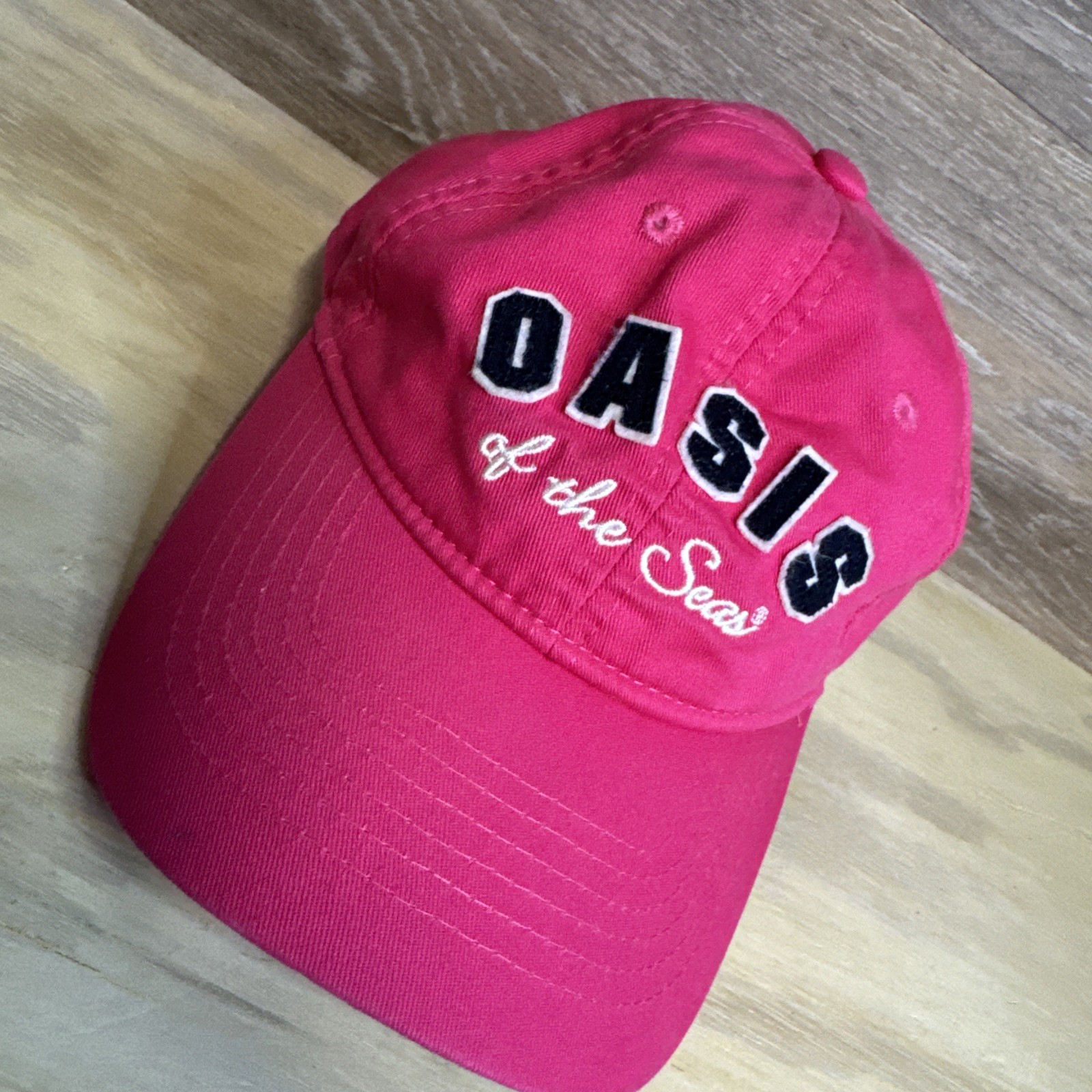 Royal Caribbean Oasis of the Seas Cap Original Pink Letters Women’s EUC