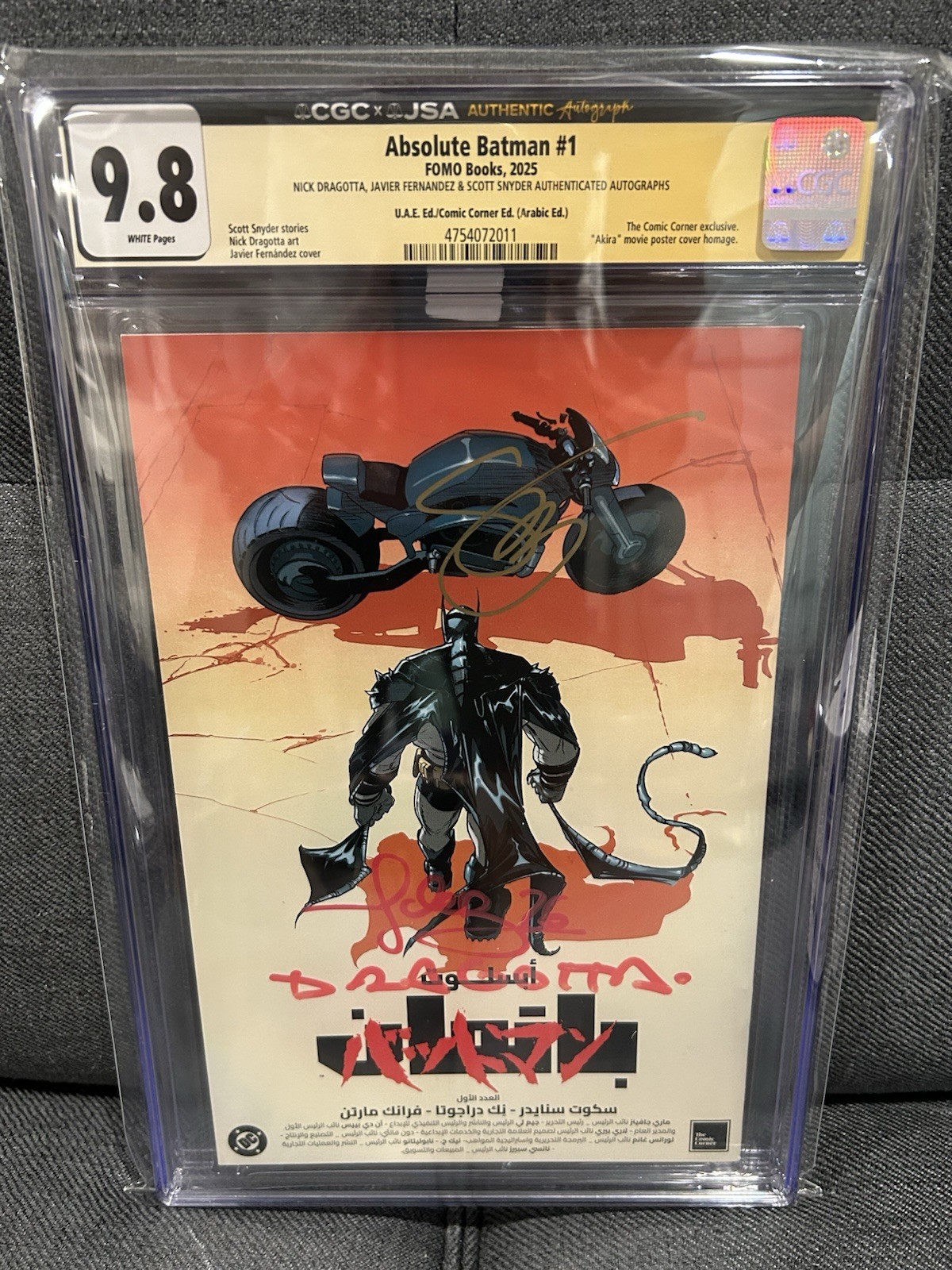 Absolute Batman #1 Akira Arabic 3x SIGNED Snyder Dragotta Fernandez CGC 9.8 🔥