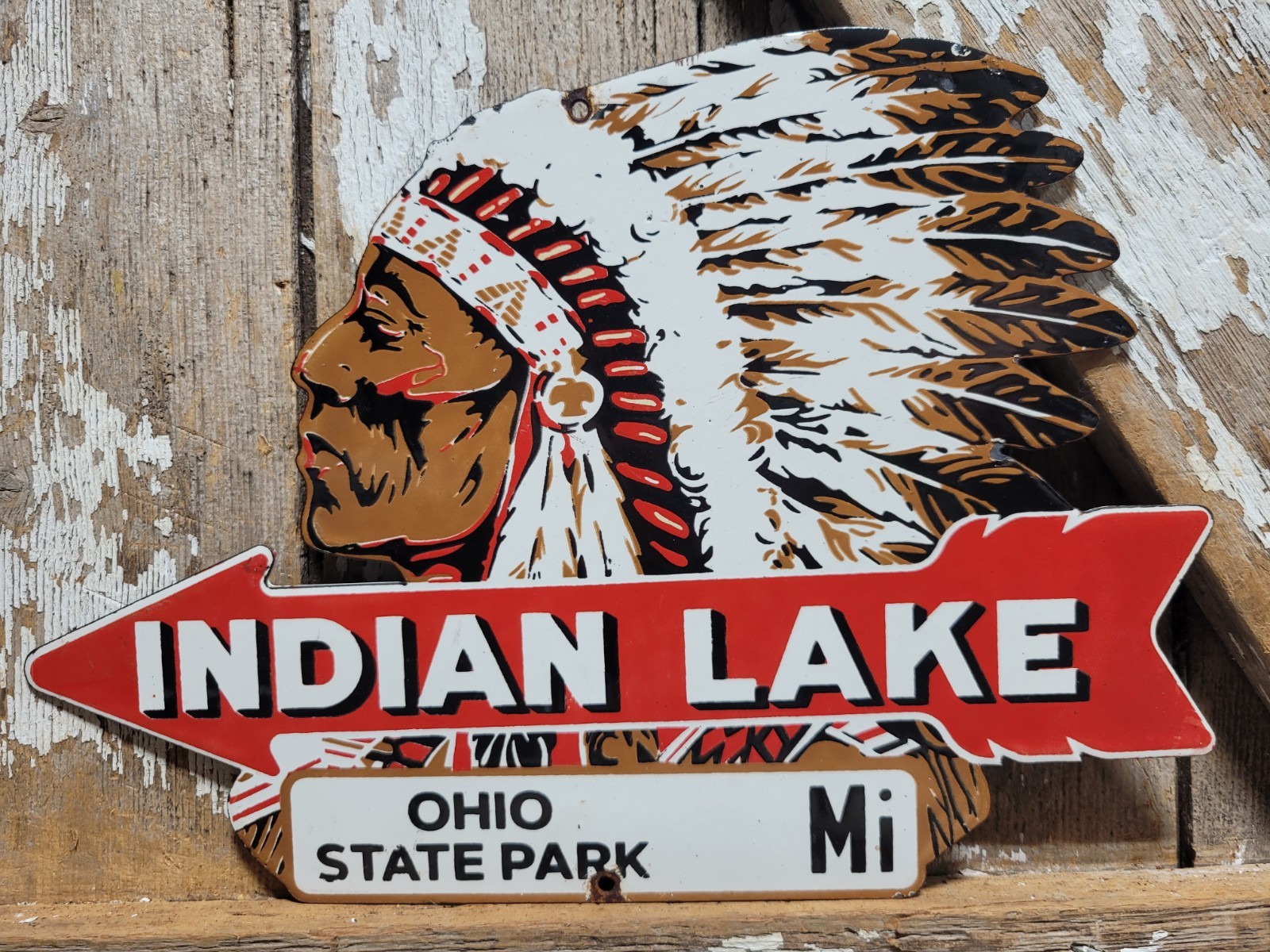 VINTAGE INDIAN LAKE PORCELAIN SIGN OLD OHIO STATE PARK RANGER CABIN LODGE DIECUT