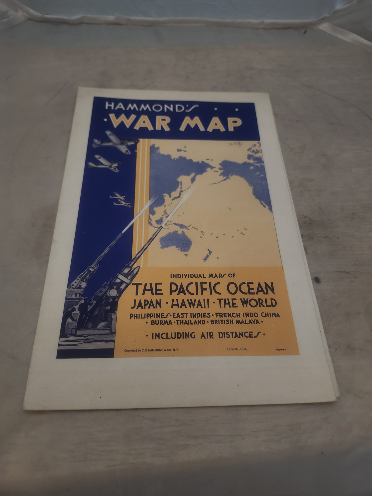 Vintage HAMMOND'S WAR MAP - The Pacific Oceean / Japan / Hawaii / The World ++