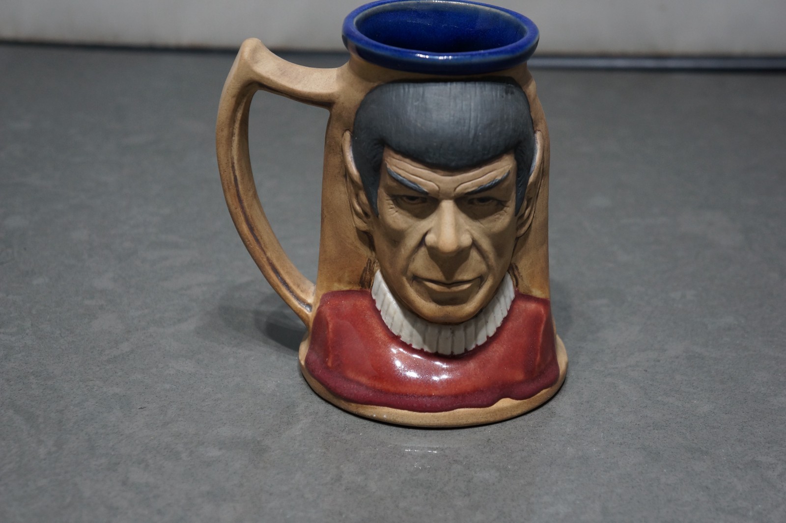 RARE RUMPH POTTERY STAR TREK TANKARD MUG 1982 THE WRATH OF KAHN MR SPOCK. RARE RUMPH POTTERY STAR TREK TANKARD MUG 1982 THE WRATH OF KAHN MR SPOCK.