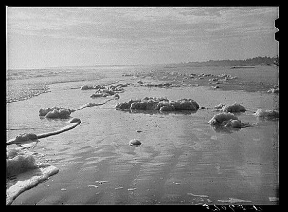 Photo:Pensacola Florida 1900s Gulf Coast Sea Foam Incoming Tide Beach