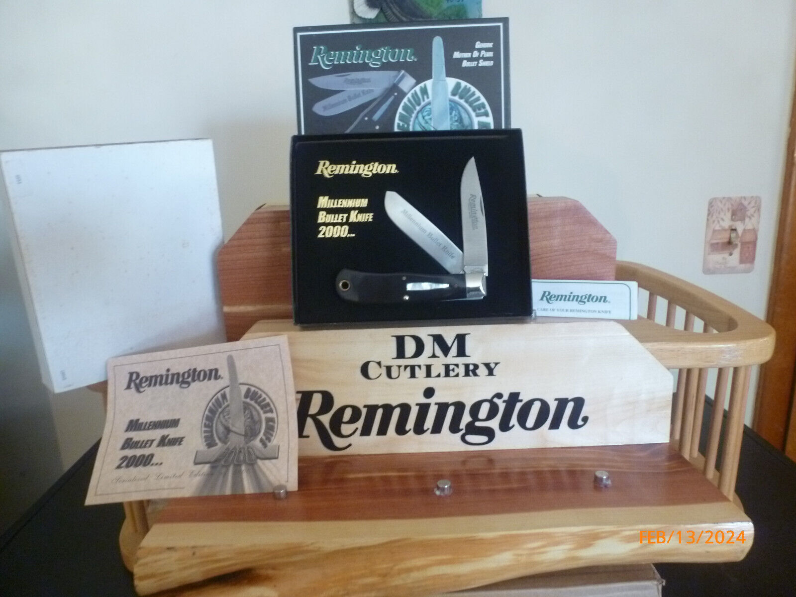 Remington 2000 Millennium Pearl Bullet Knife R1128 #3551 of 5000 MIB w/Paperwork