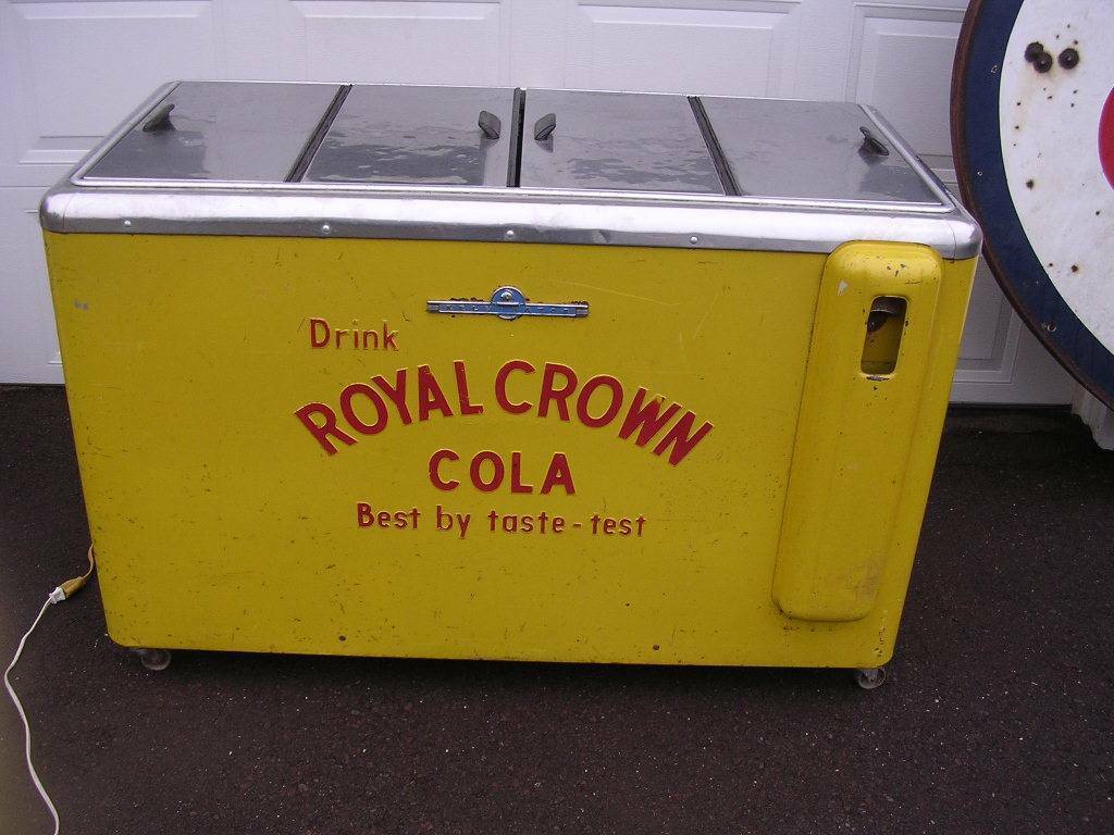 Vintage 1940\'s-1950\'s Royal Crown Cola & Nehi Chest Cooler in Nice Condition