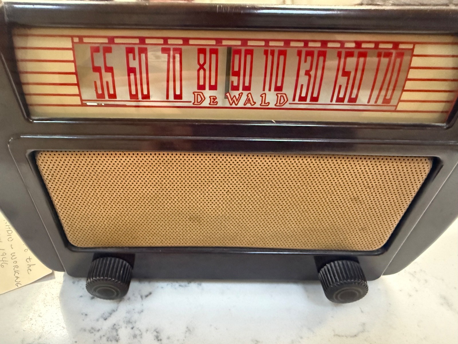 Vintage DeWald D-616 Tube Radio Art Deco Brown Bakelite Tabletop 1946 WORKING Vintage DeWald D-616 Tube Radio Art Deco Brown Bakelite Tabletop 1946 WORKING