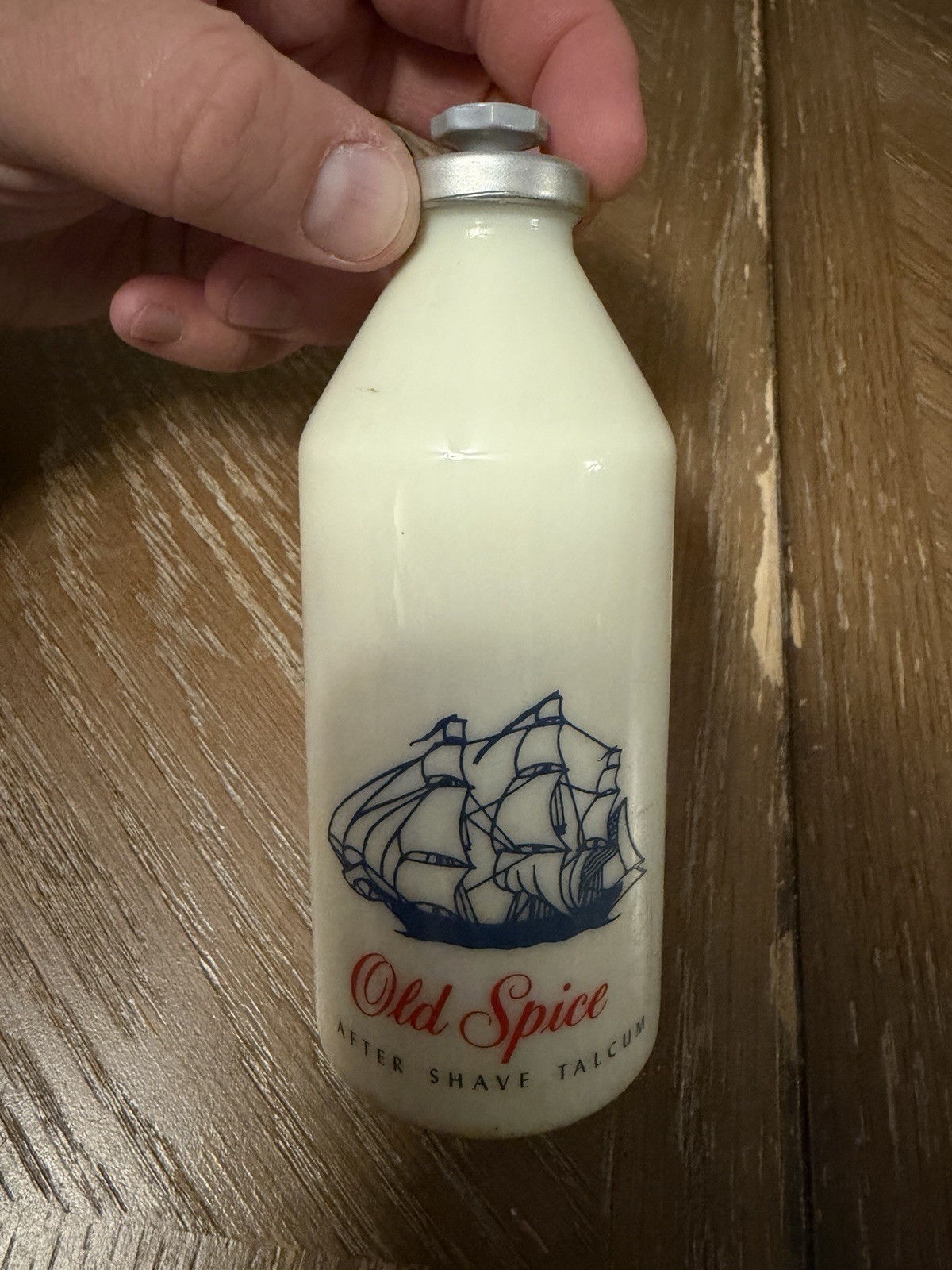 Vintage Old Spice After Shave Talcum Bottle 3 Oz Vintage Old Spice After Shave Talcum Bottle 3 Oz